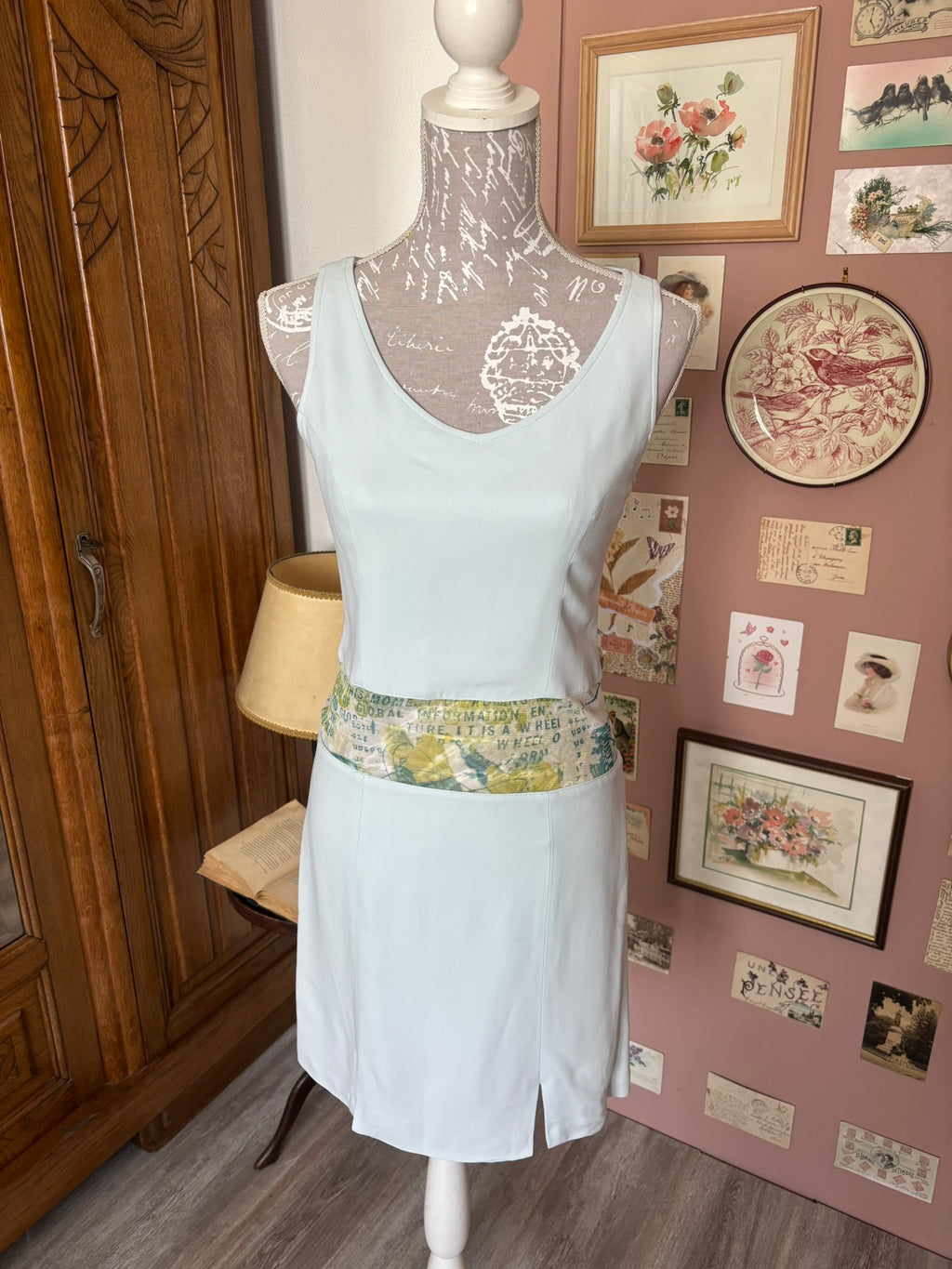 Robe ajustée bleu ciel – T.34 – Vintage années 2000