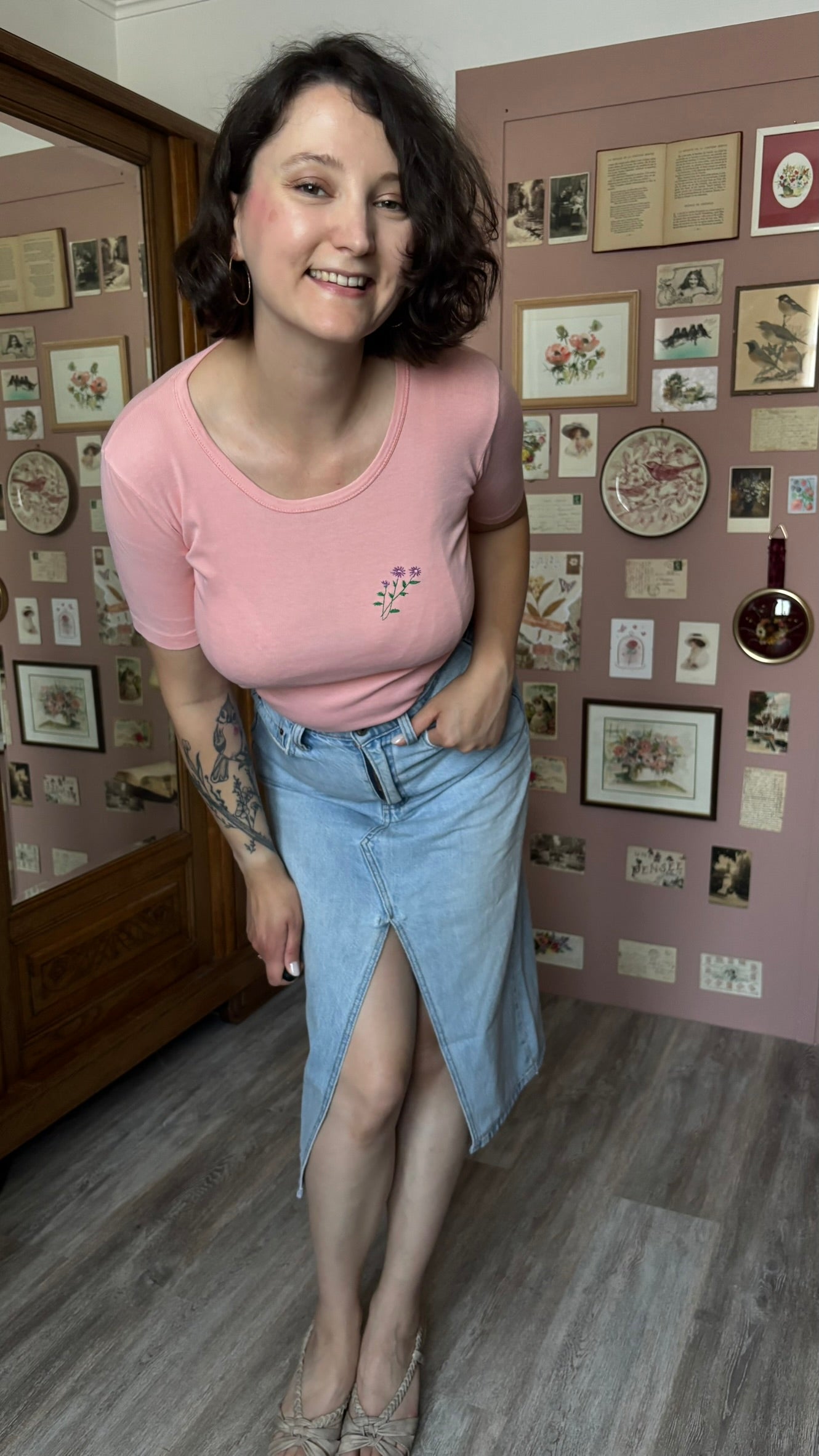 T-shirt saumon à broderie fleur – T.36 - Y2K - Vintage 2000