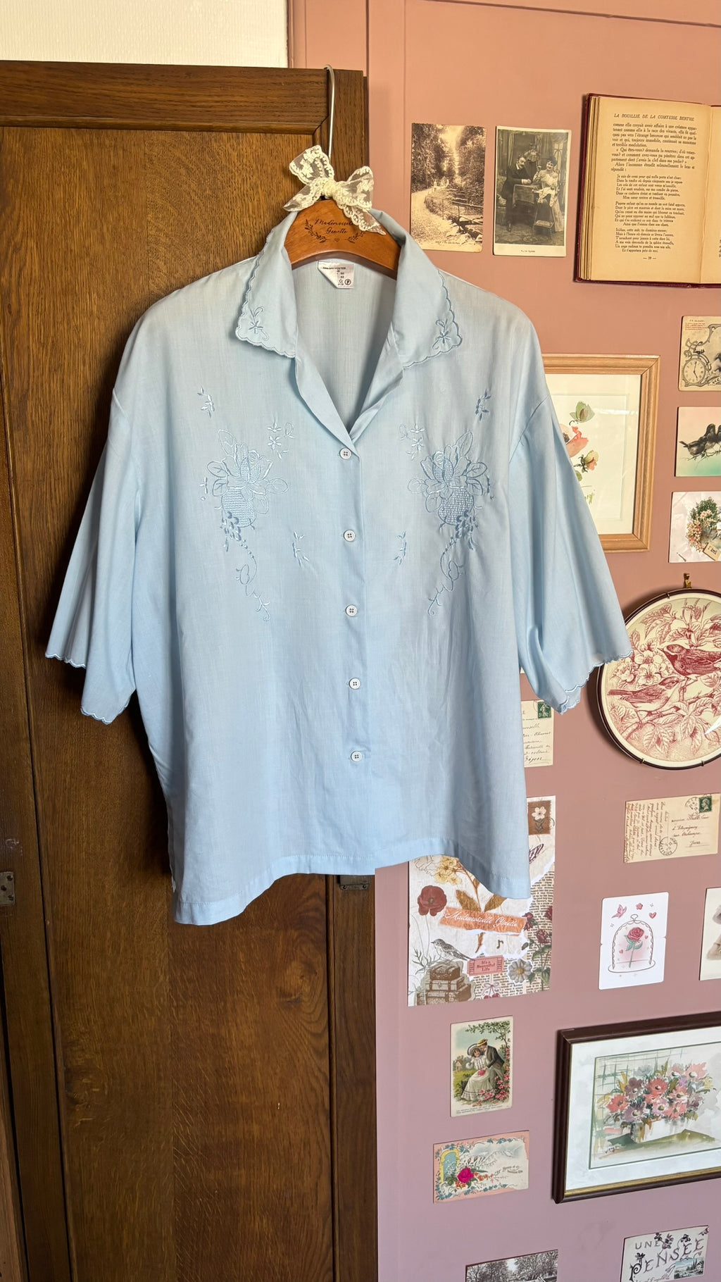 Chemisier bleu ciel brodé –  T.46/48 - Vintage années 90/2000