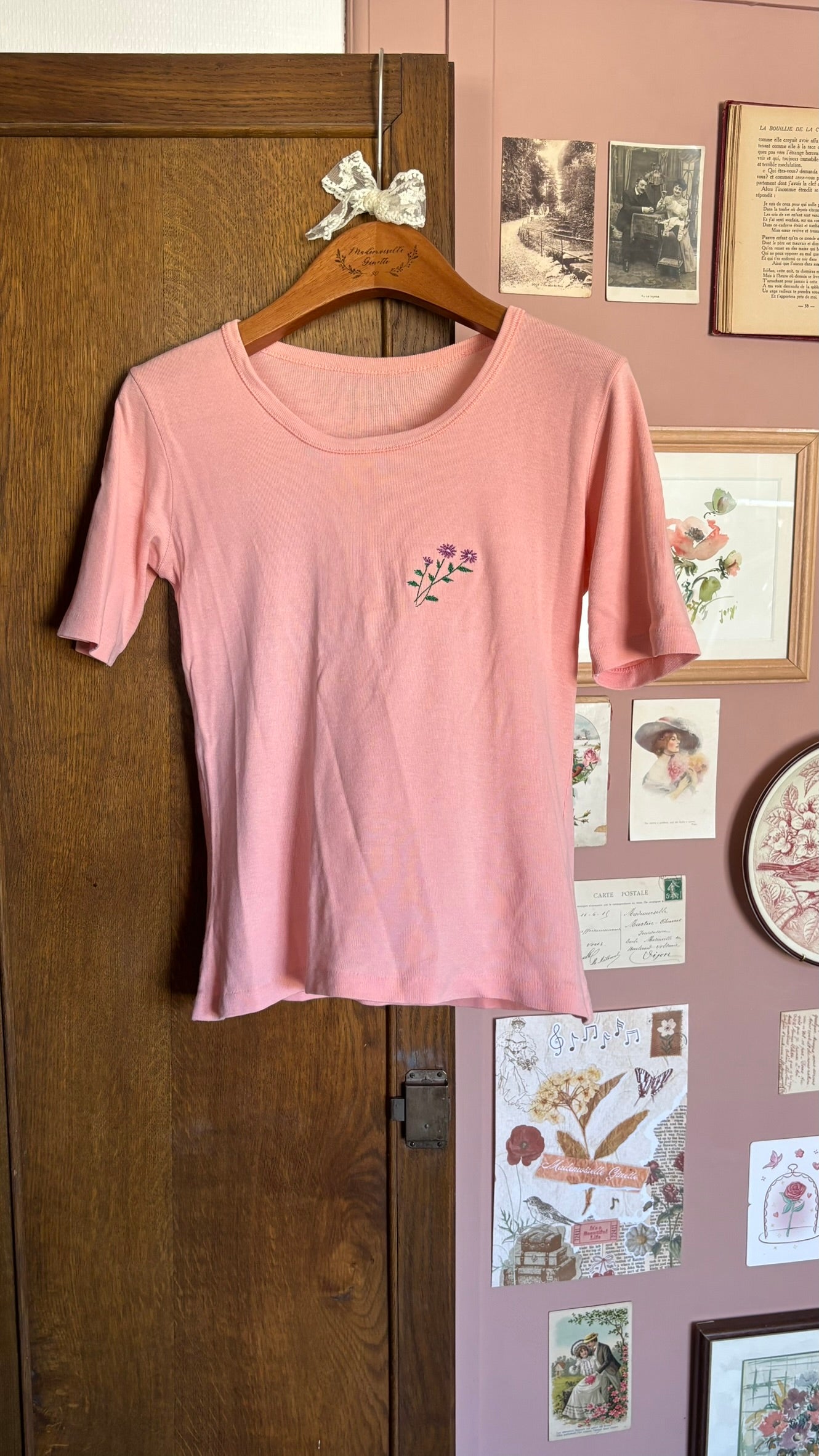 T-shirt saumon à broderie fleur – T.36 - Y2K - Vintage 2000