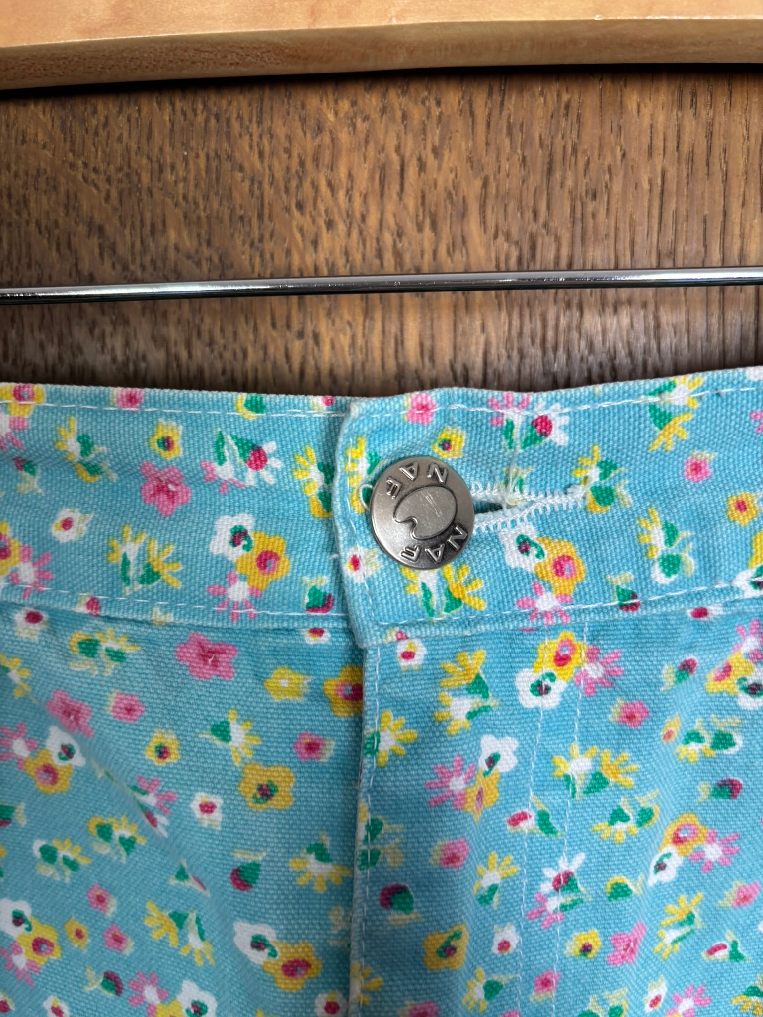 Short fleuri bleu turquoise Naf Naf –  T.34/36 - Début des années 2000