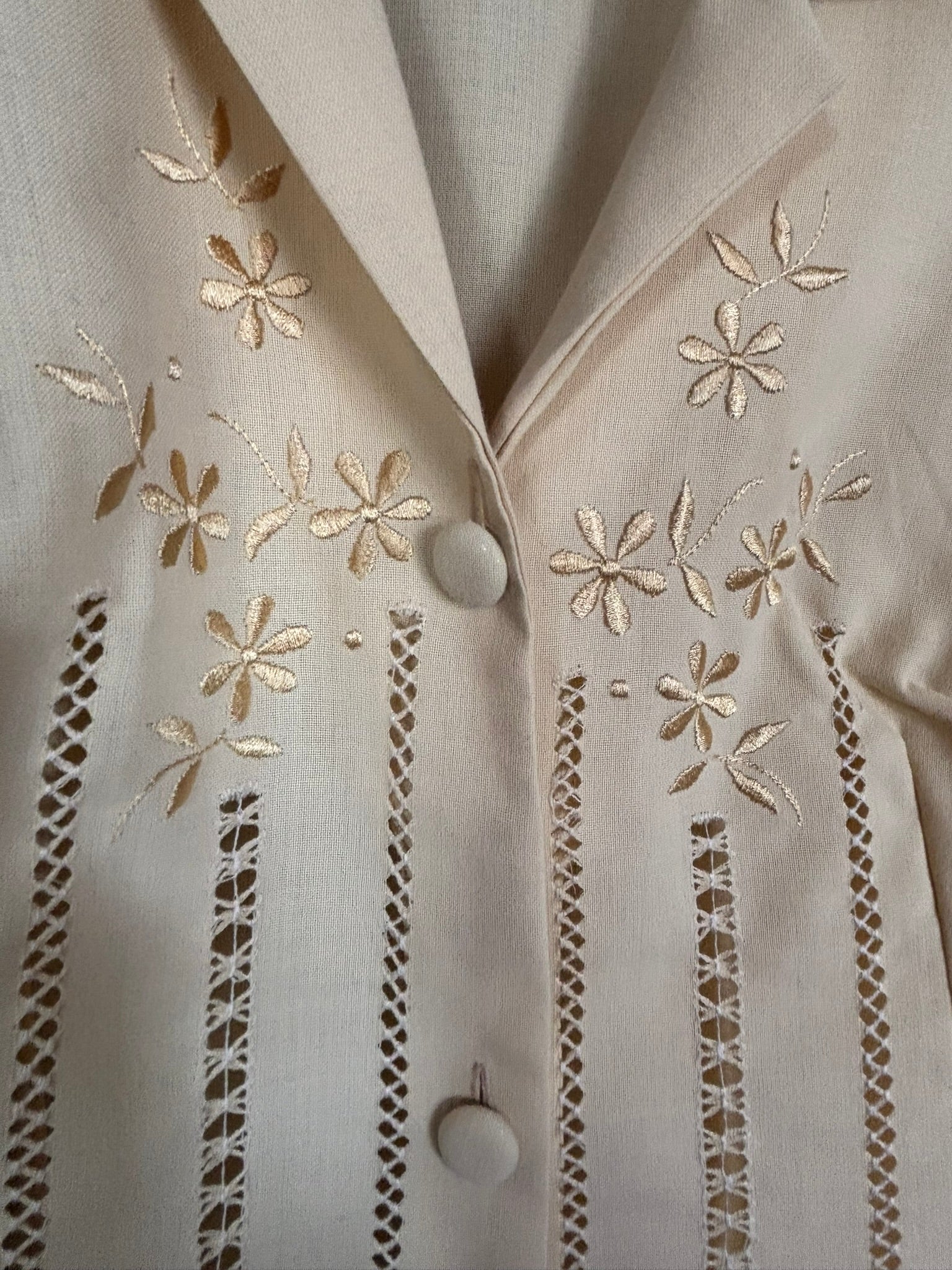 Robe droite ajourée jaune – T.38/40– Vintage années 90