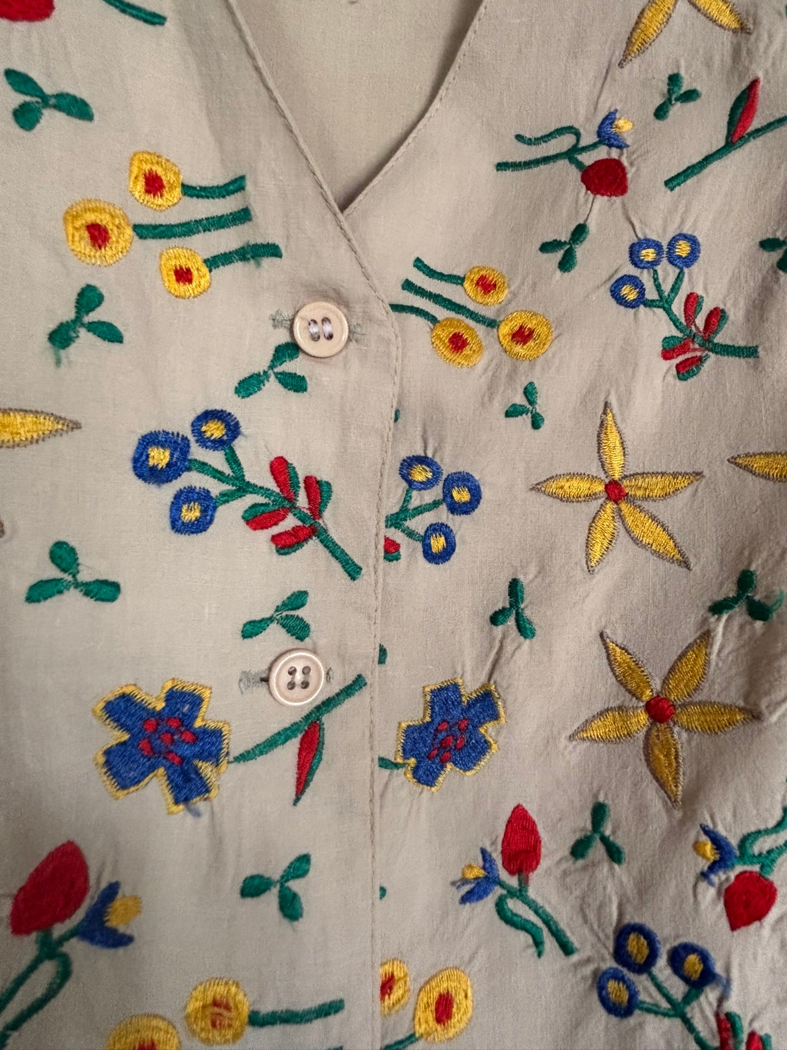 Gilet sans manches brodé fleuri – 3 Suisses – T.40 – Vintage années 90