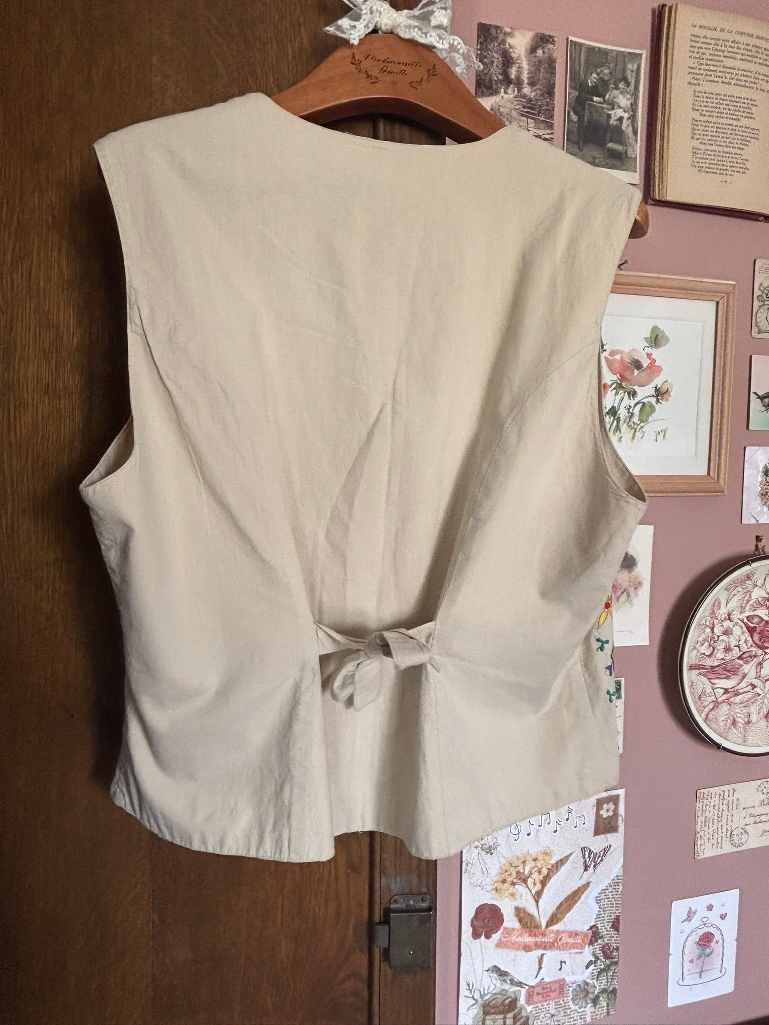 Gilet sans manches brodé fleuri – 3 Suisses – T.40 – Vintage années 90