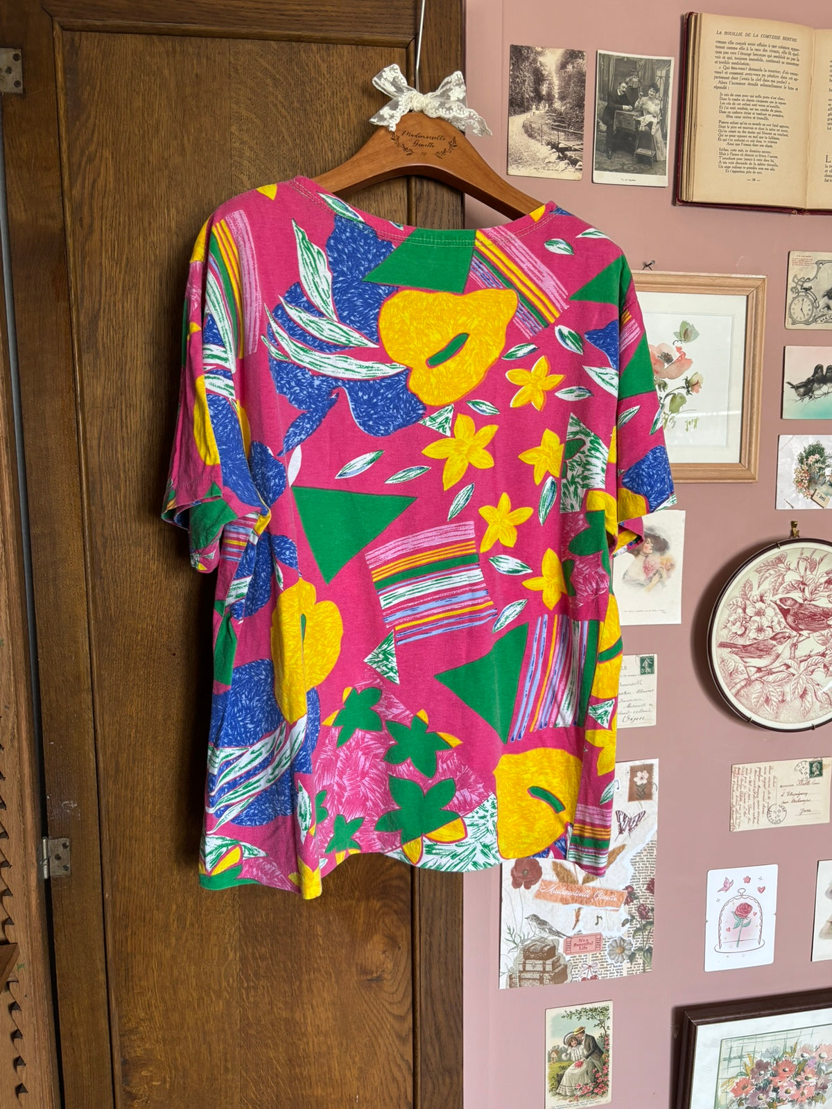 Colorful graphic print t-shirt – 3 Suisses Le Chouchou – Size 40/42 – 90s vintage