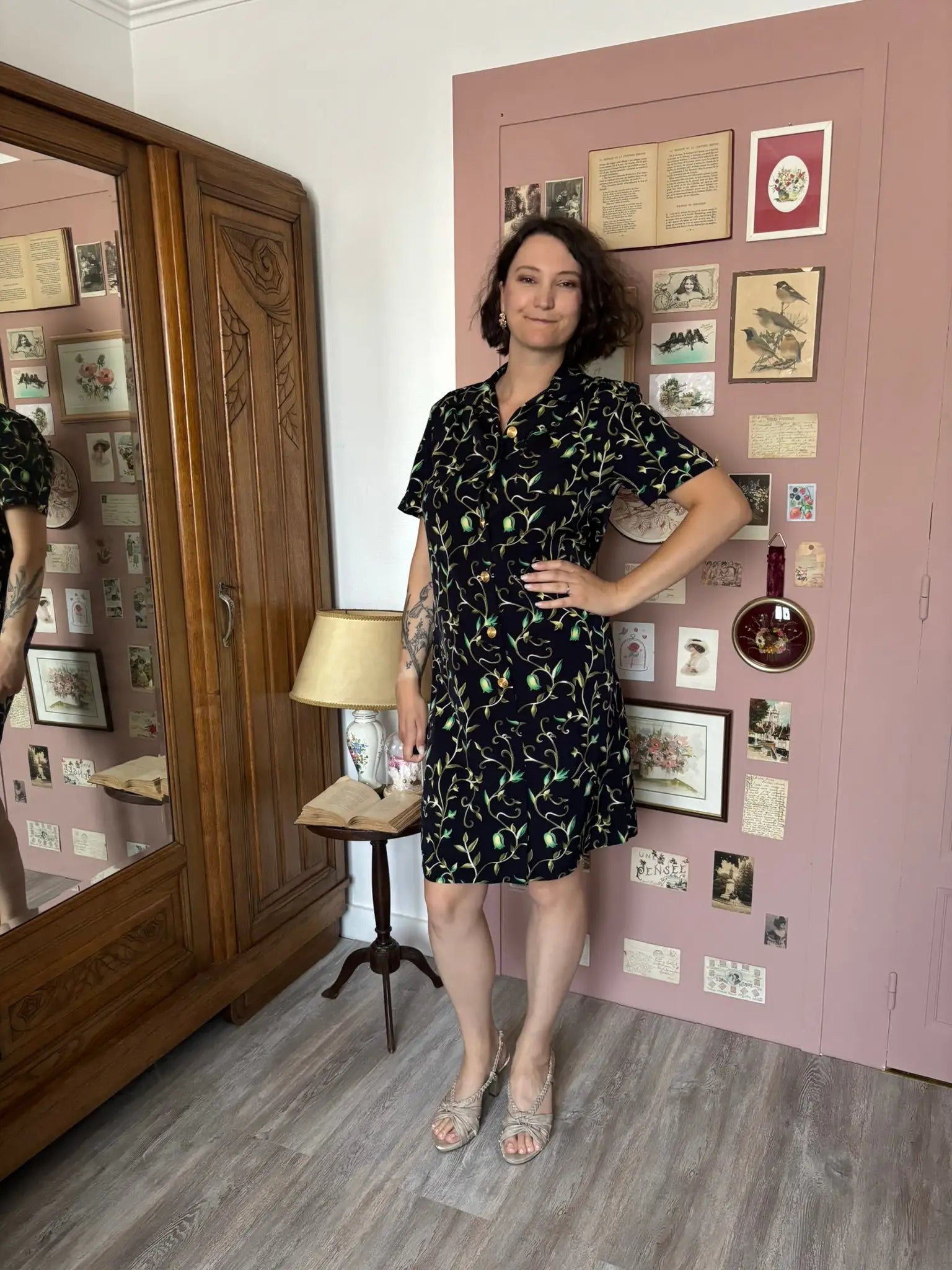 Robe fleurie bleu marine – T.38/40 – Vintage années 90