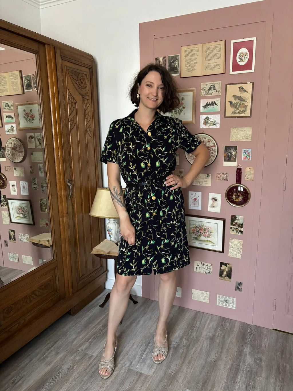Robe fleurie bleu marine – T.38/40 – Vintage années 90