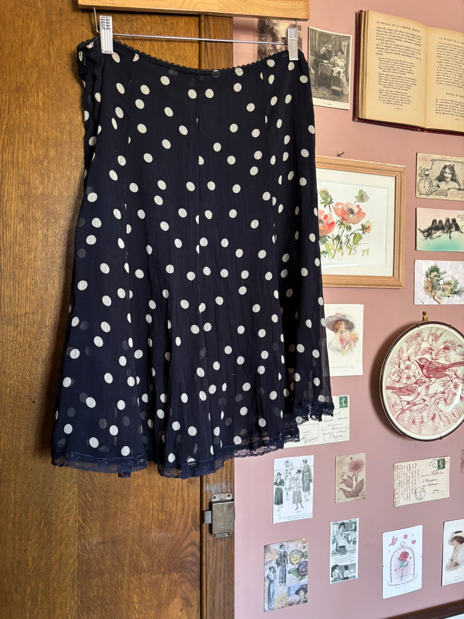 Jupe fluide à pois bleu marine – T.38/40 – Vintage années 2000