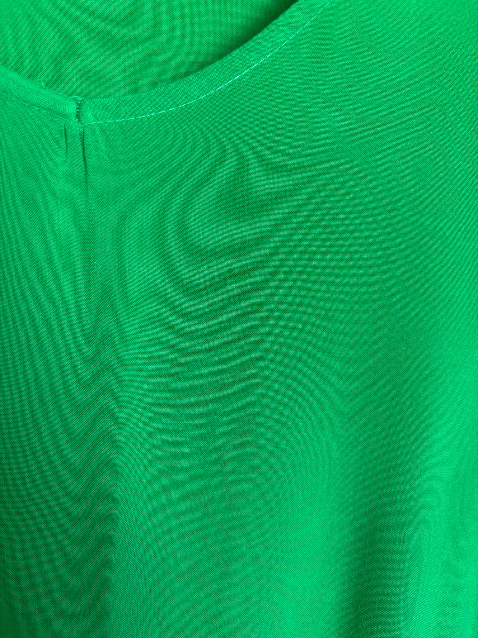 Robe fluide vert émeraude – T.44 – Vintage années 2000