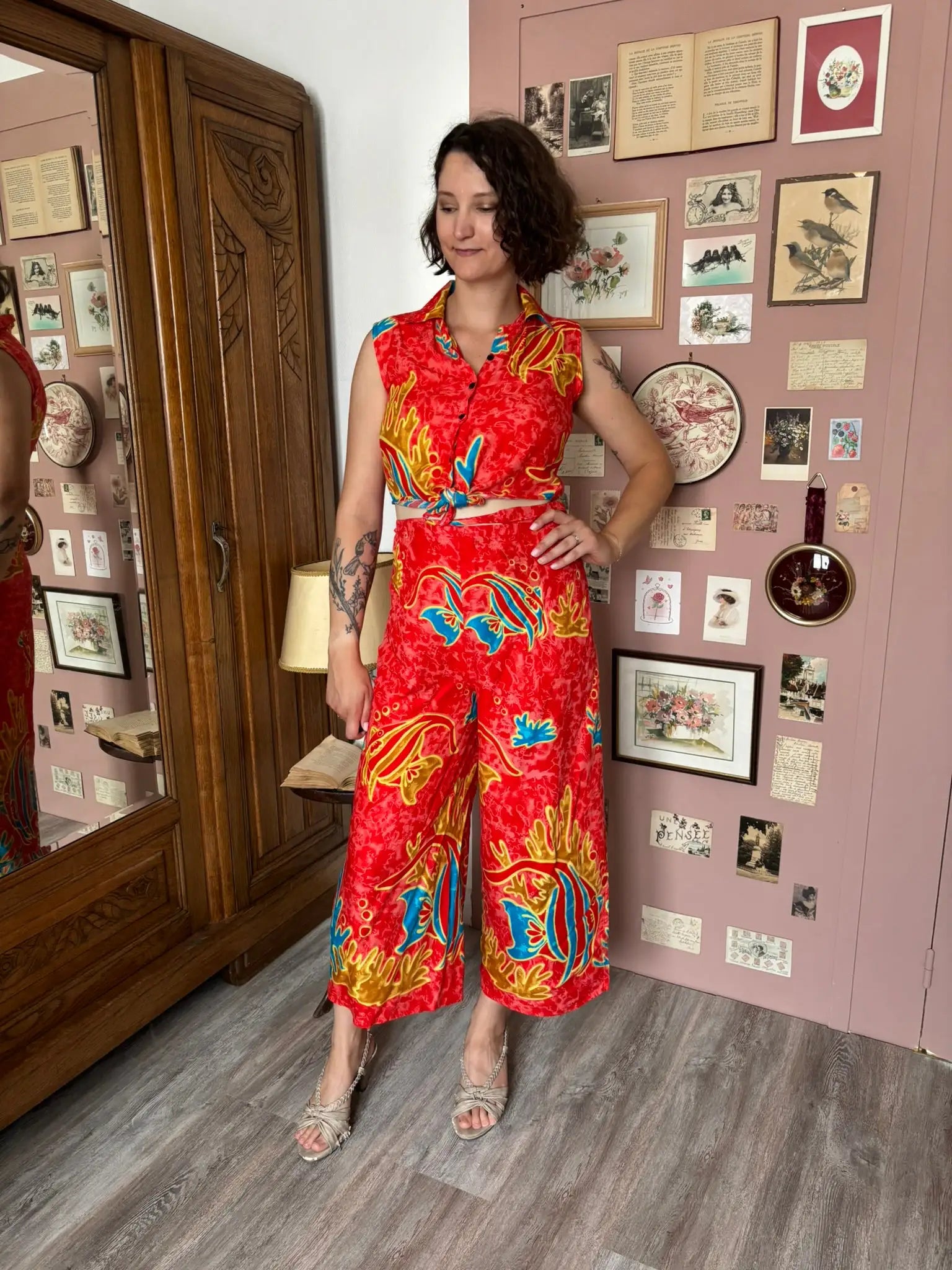 Ensemble vintage tropical rouge – T. jusqu'au 38 – Années 90/2000