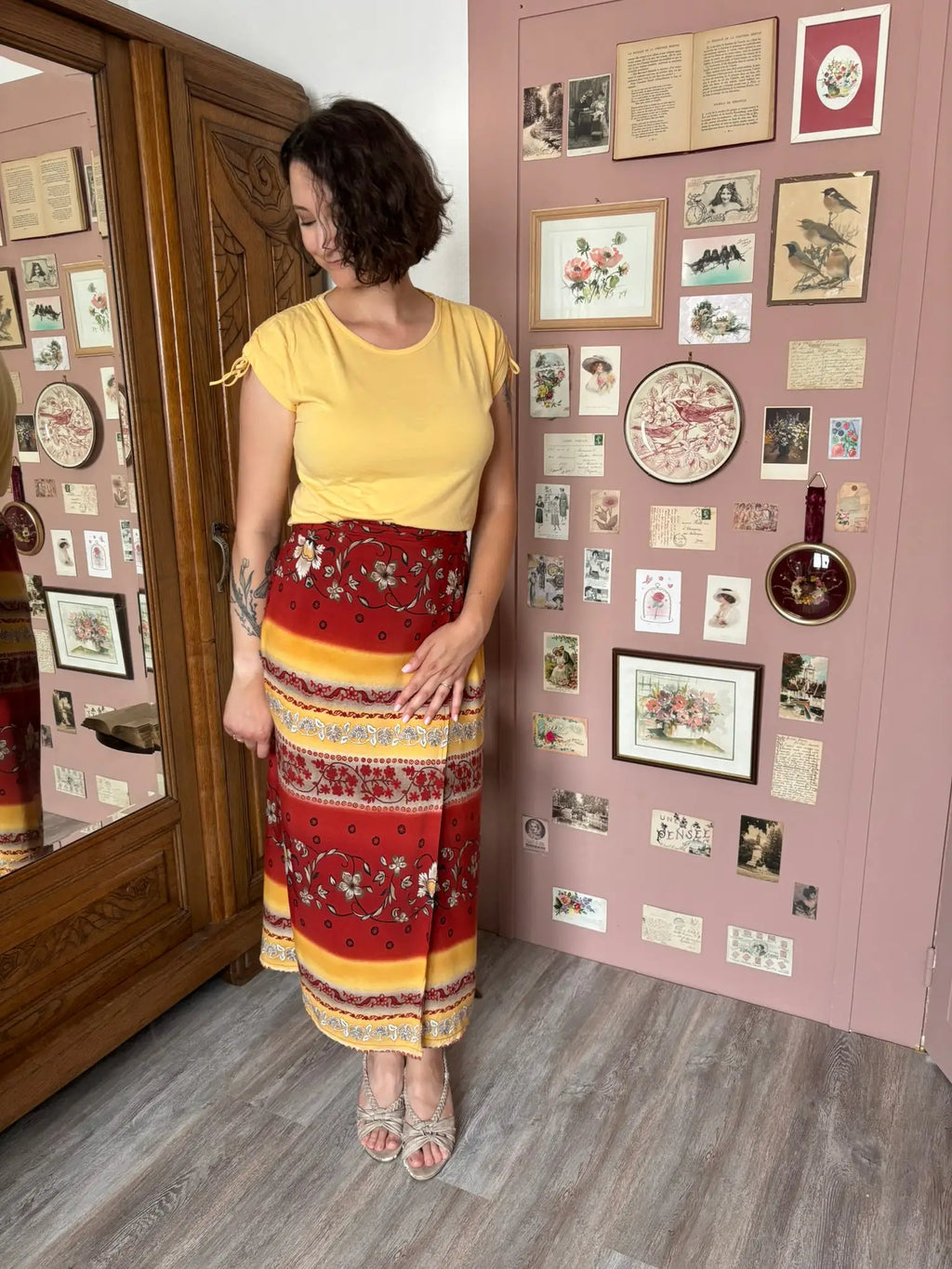 Vintage Boho Wrap Maxi Skirt – One Day Image – Size M – 90s