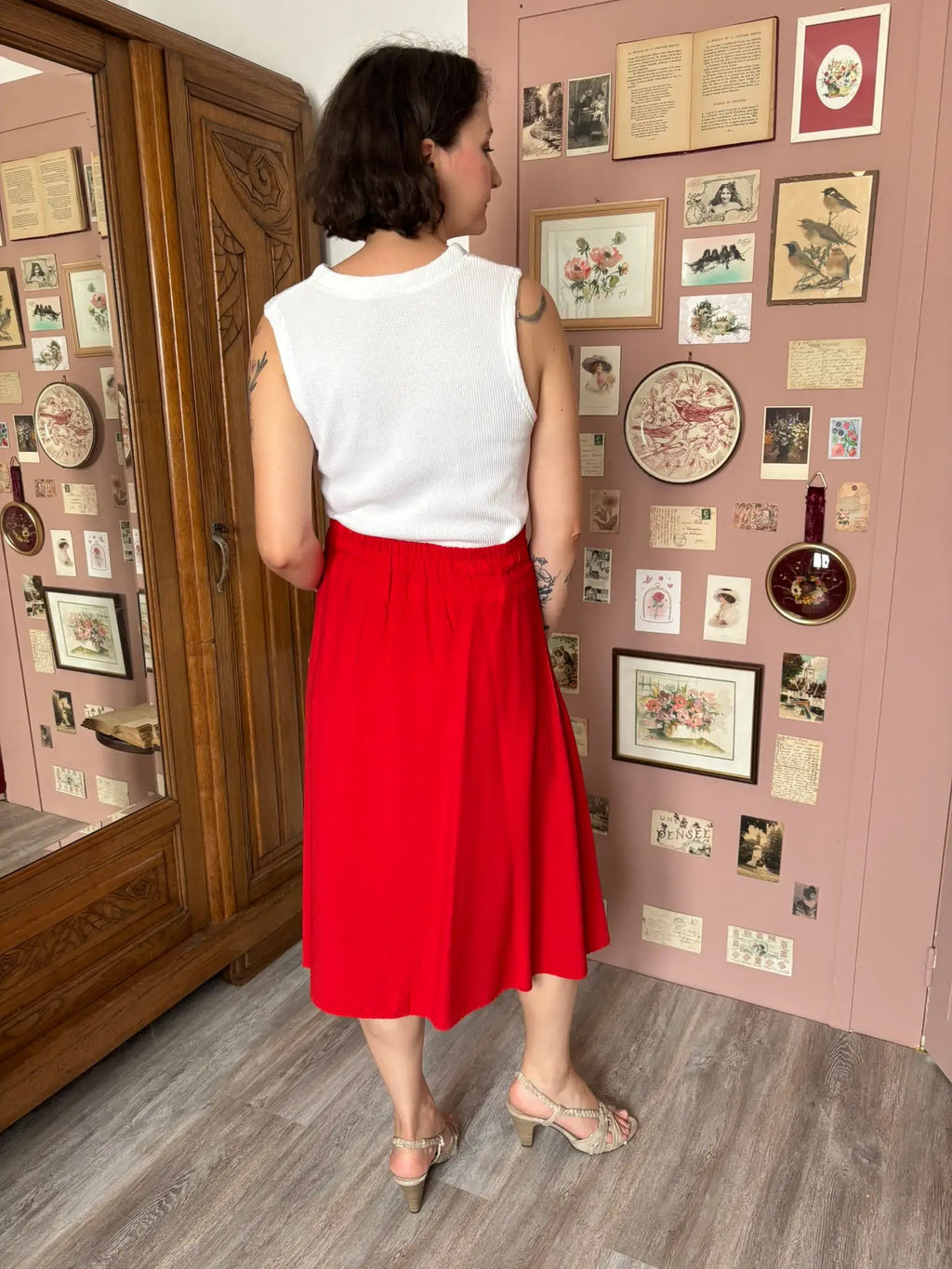 Jupe midi rouge boutonnée – Fabriquée en France – T.40/42 – Vintage années 80/90