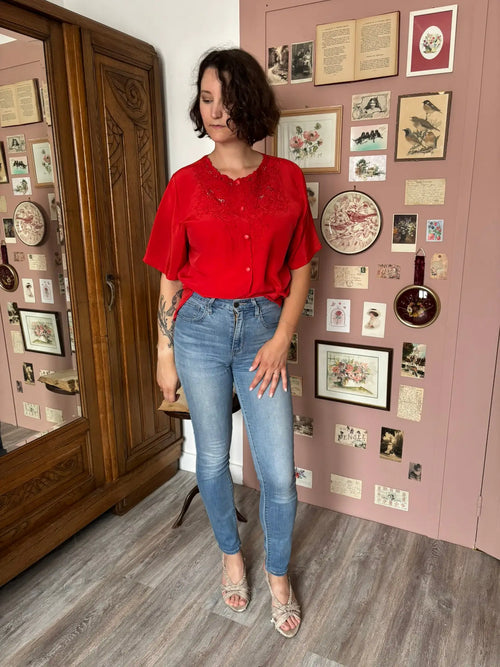 Blouse rouge détail dentelle – T. 42/44 – Vintage années 80/90