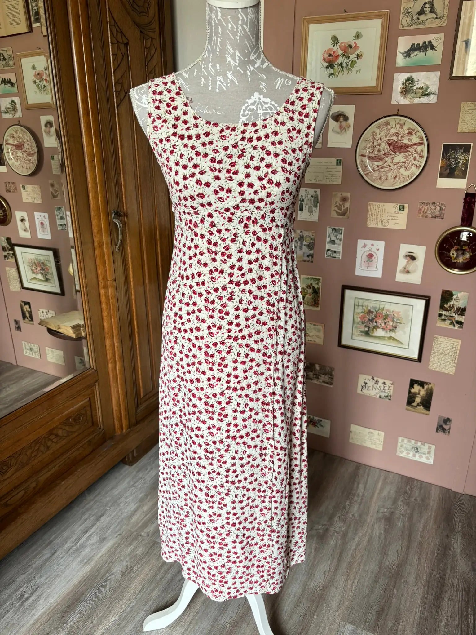 Robe longue vintage portefeuille à petites roses – T.34/36 – Années 90
