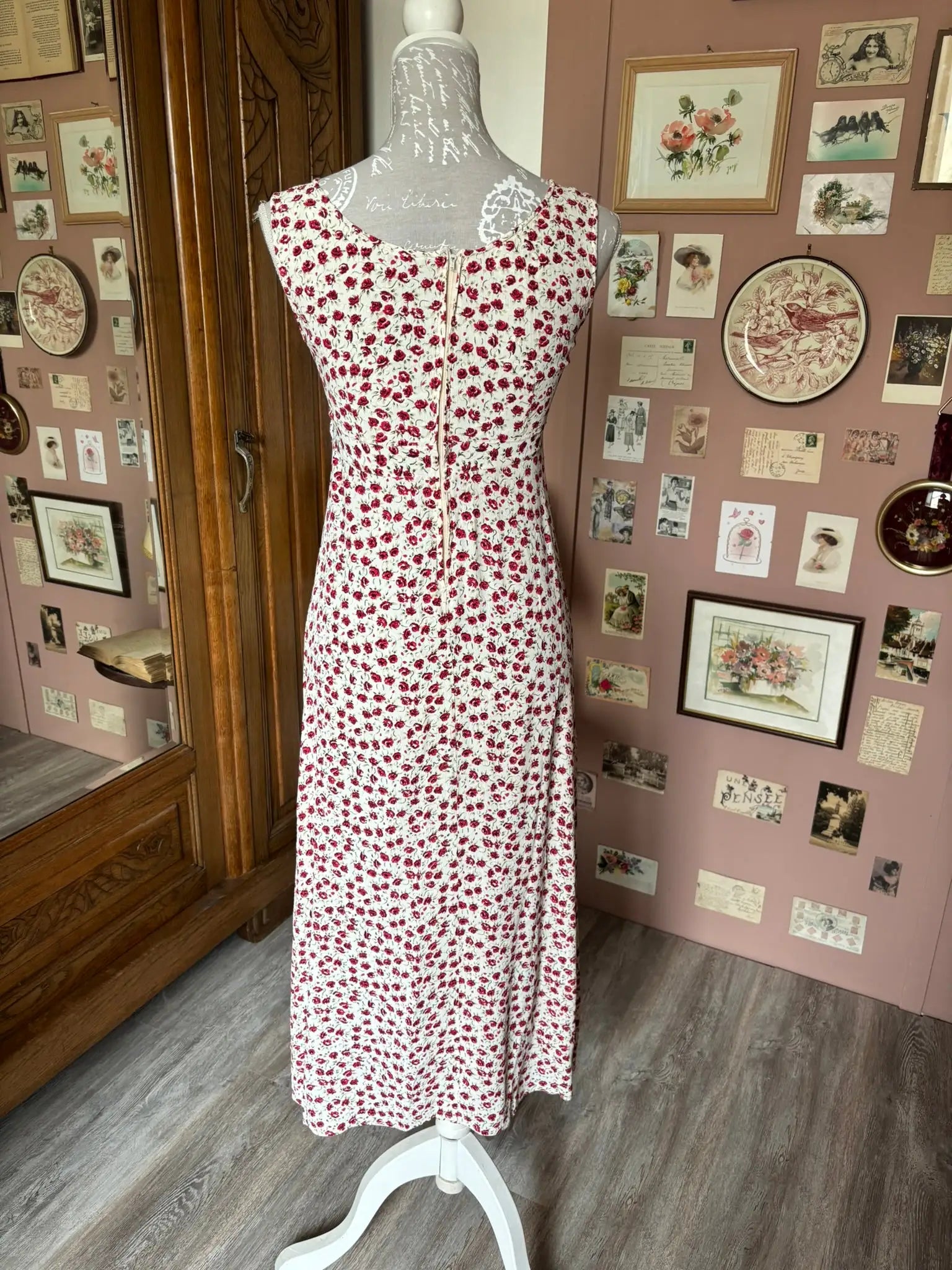 Robe longue vintage portefeuille à petites roses – T.34/36 – Années 90