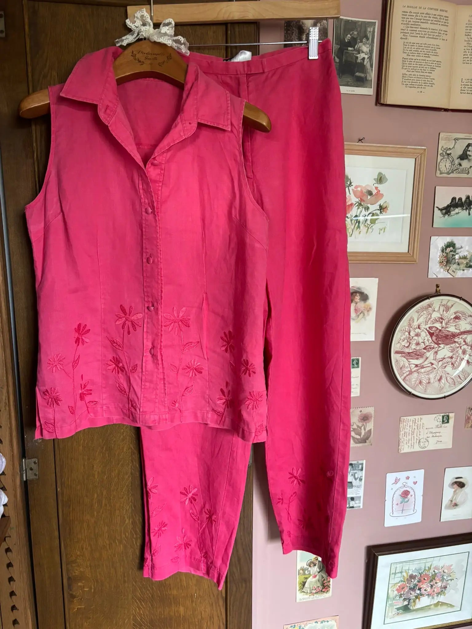 Ensemble vintage fuchsia brodé MBB Collection – T.34/36 - Années 90/2000