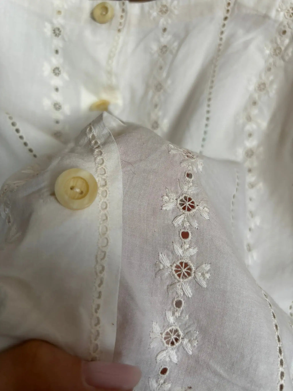 Crop top vintage en broderie anglaise –Cousu main-  T.36 – Années 70/80