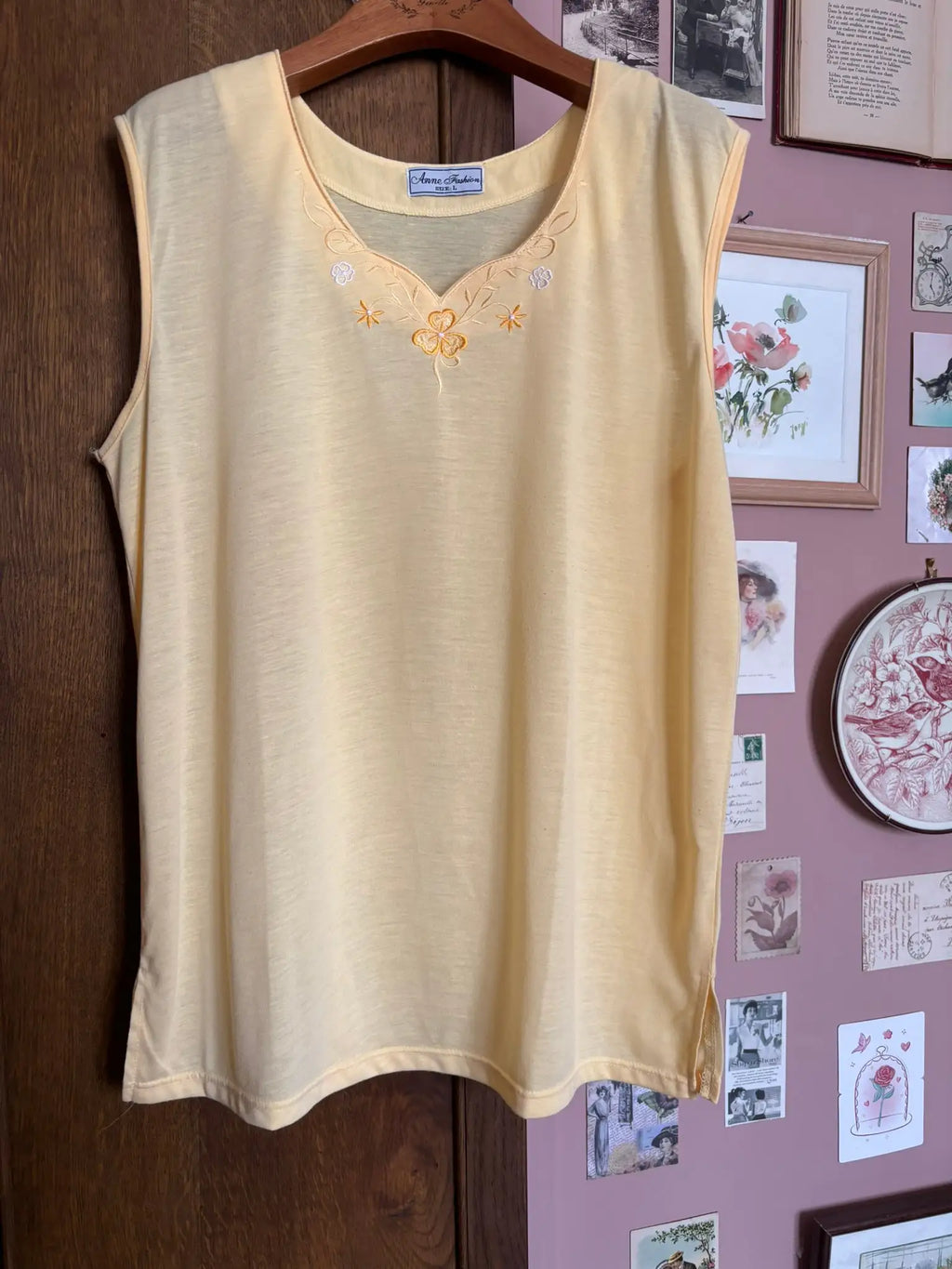 Débardeur vintage jaune pastel brodé - T.42/44- Années 2000