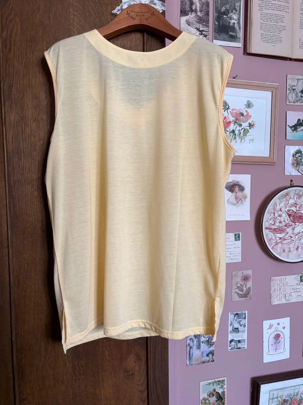 Débardeur vintage jaune pastel brodé - T.42/44- Années 2000