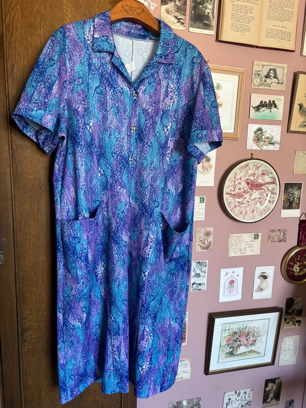 Robe vintage imprimé abstrait bleu & violet – T. 50/52 – Années 90