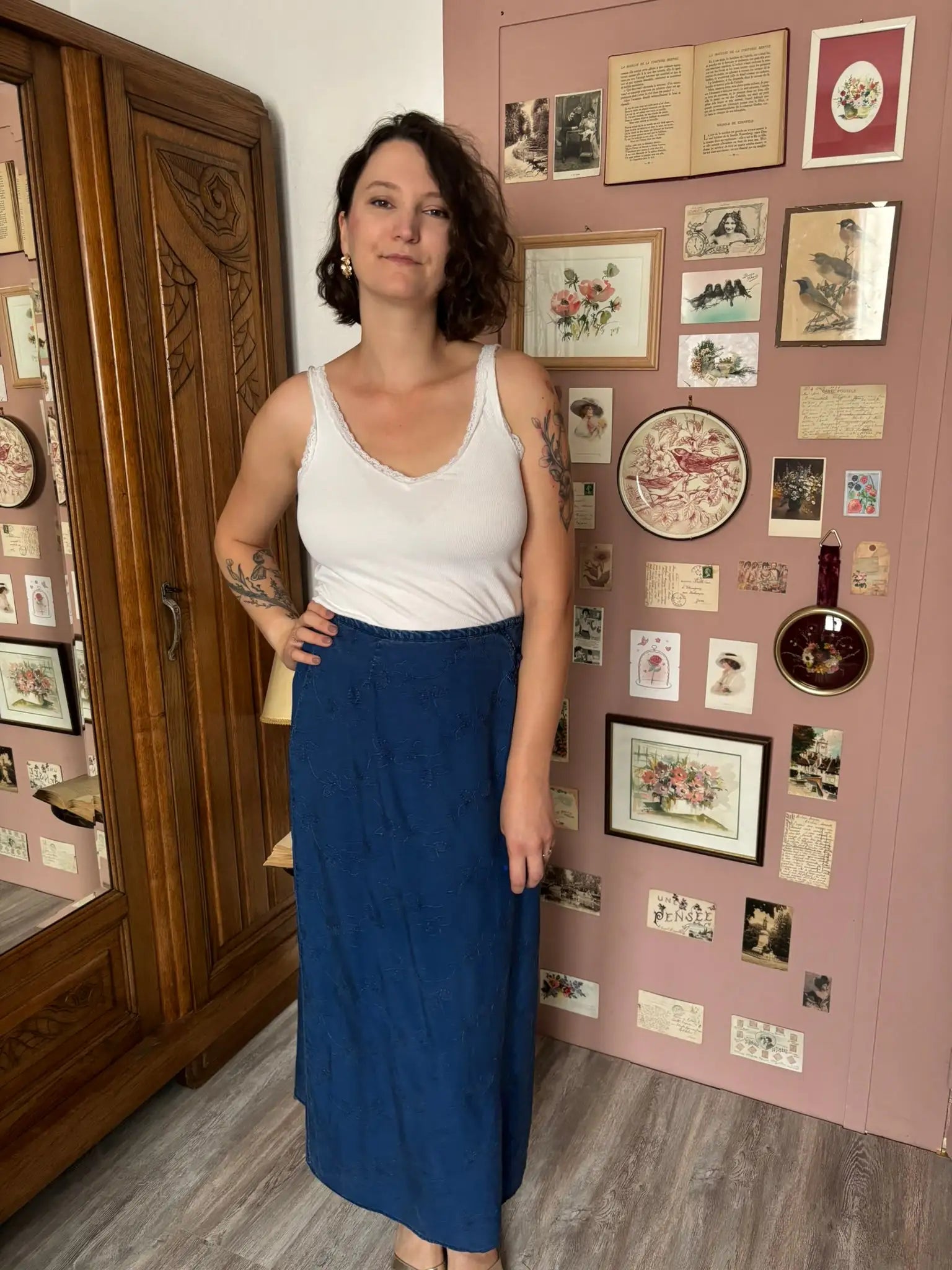 Jupe longue bleu denim brodée – Bleu de Sym  T.40/42 – Années 2000