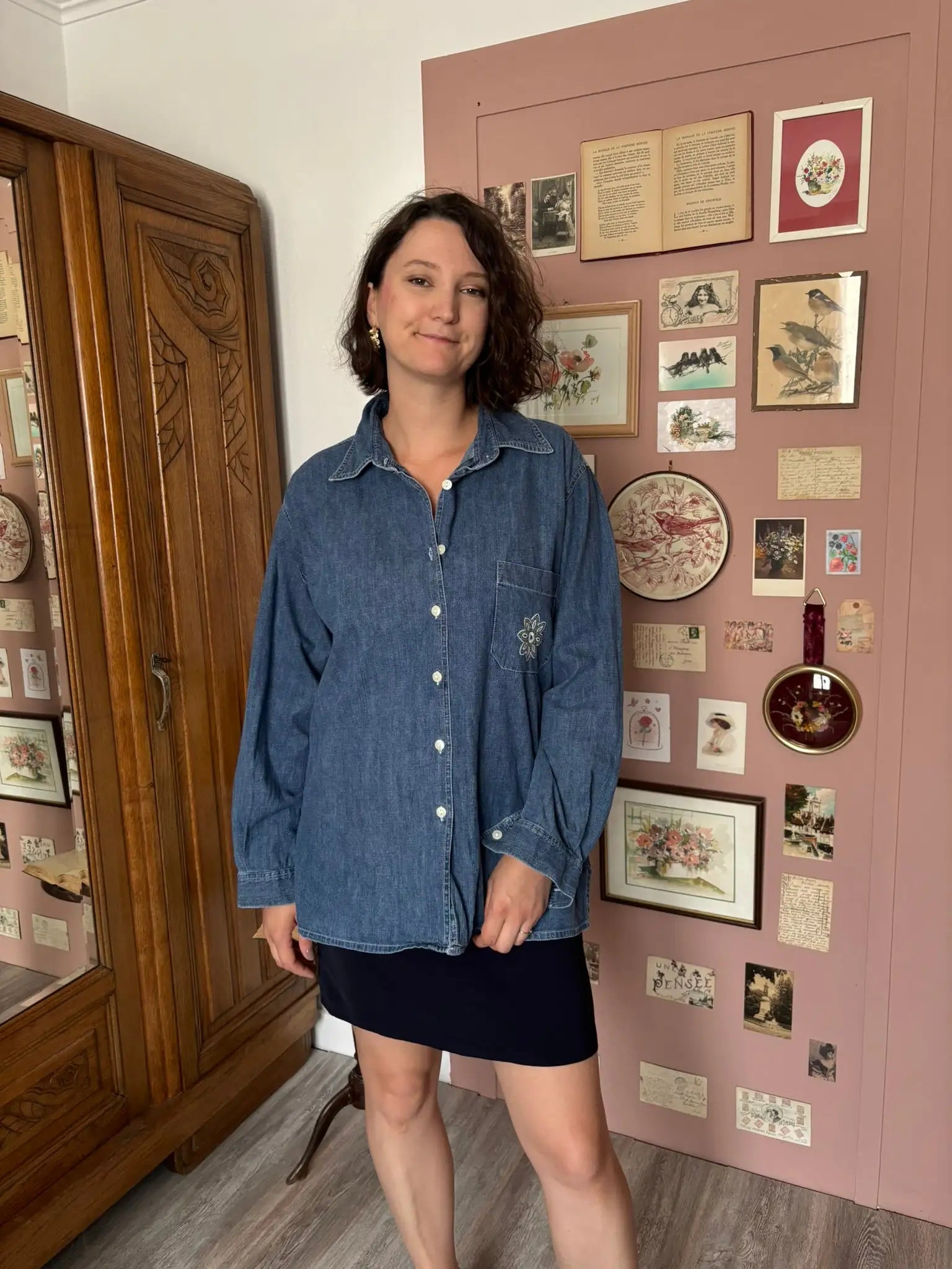 Chemise vintage en jean brut brodée – Du 42 au 46 - Années 90/2000