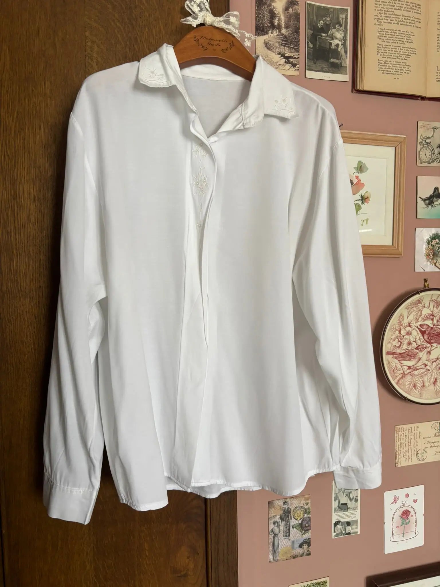 Chemise vintage blanche fluide brodée- Du 38 au 42 – Années 80/90