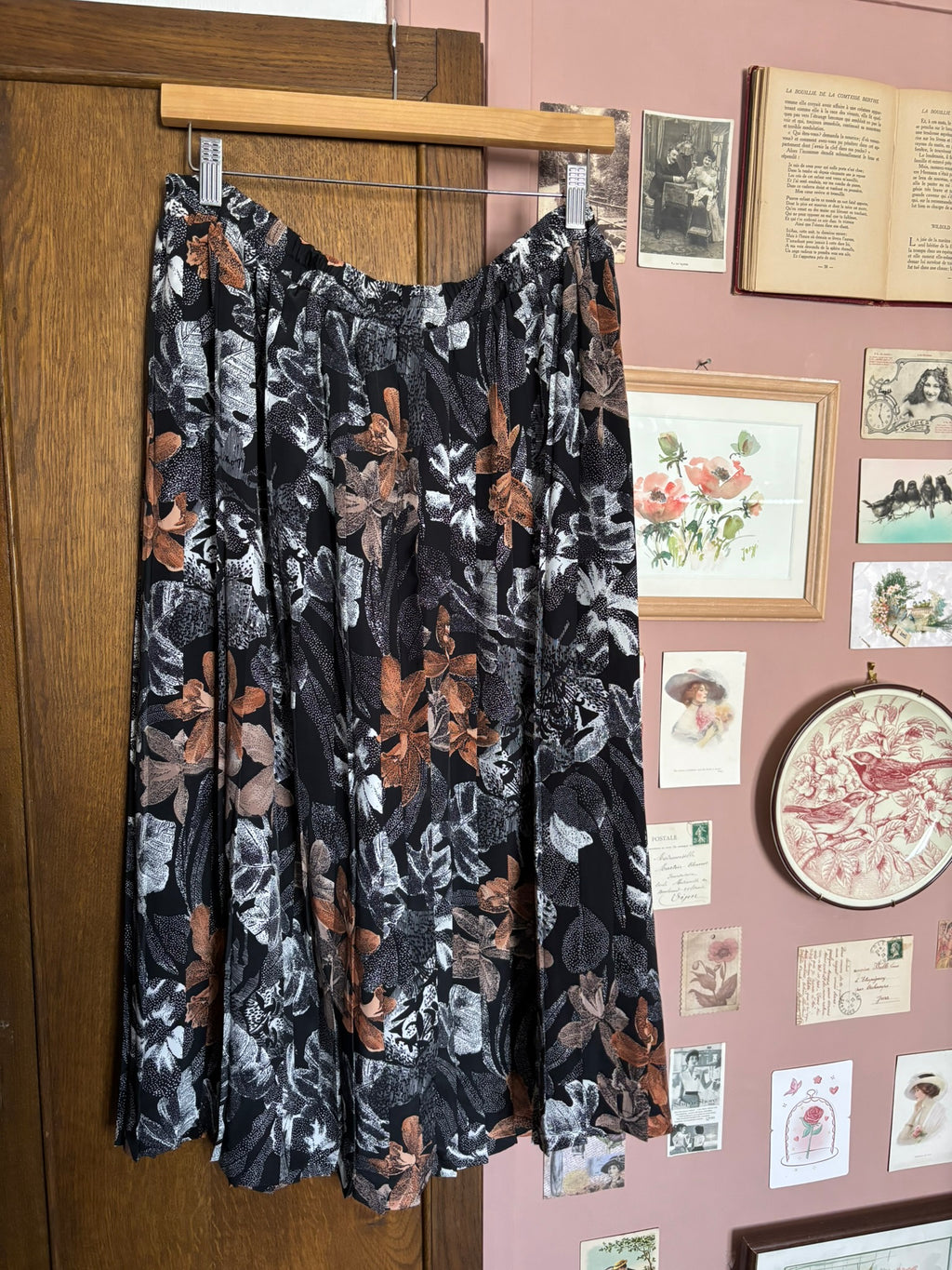Jupe midi plissée fleurie Furtif – T.44/46 – Vintage années 90/2000