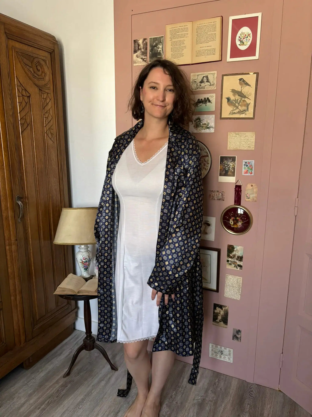 Robe de chambre satinée vintage à motifs –Du 42 au 46 -  Années 90