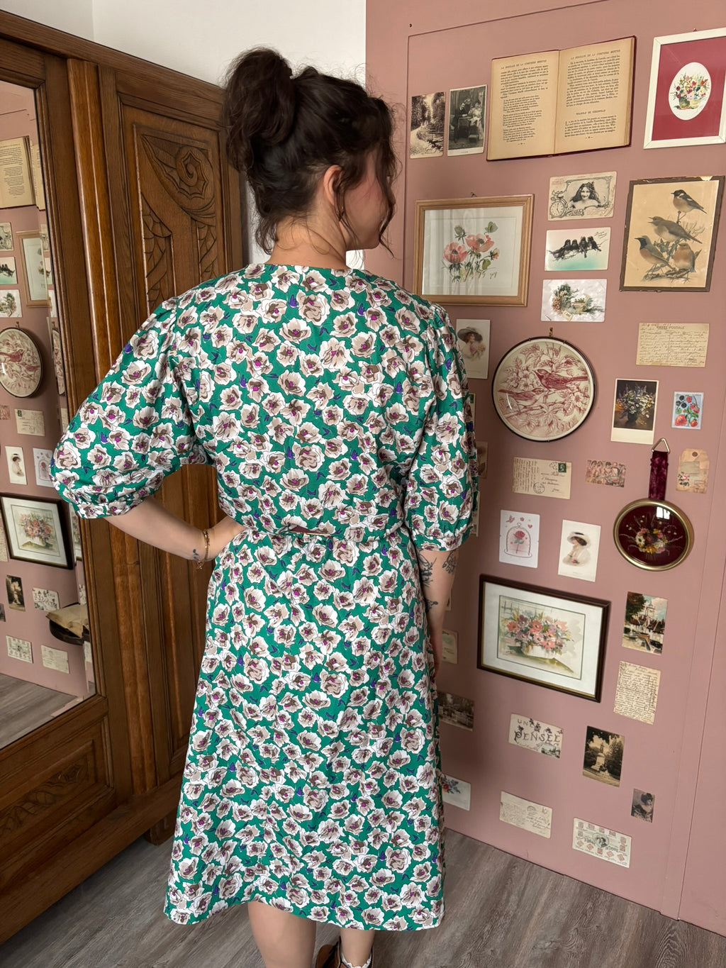 Green floral midi dress – Size 14/16 (US) / 42/44 (EU) – 80s/90s vintage
