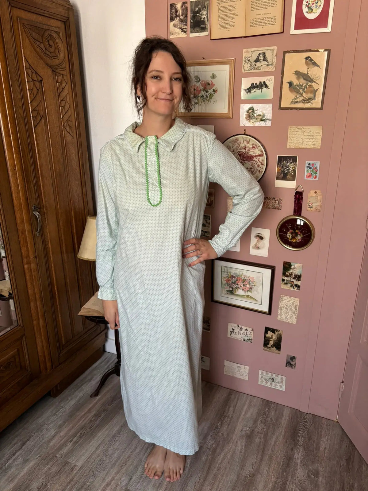 Chemise de nuit longue vintage – Petits motifs verts - Du 36 au 40 - Années 70/80