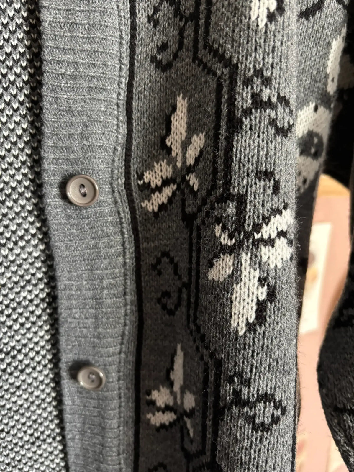 Vintage grey jacquard pattern cardigan - Sizes 38 to 44 - 80s/90s