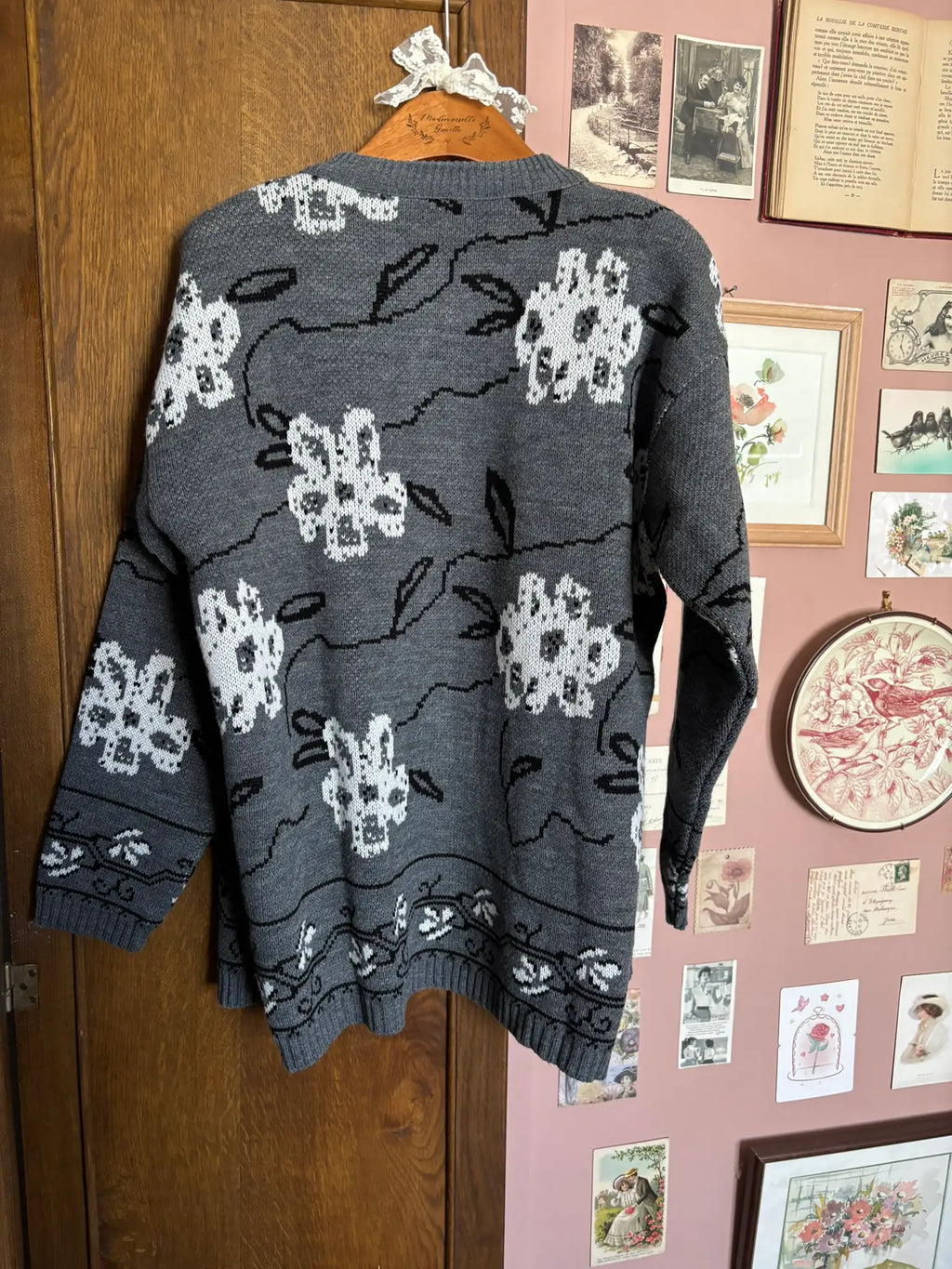 Vintage grey jacquard pattern cardigan - Sizes 38 to 44 - 80s/90s