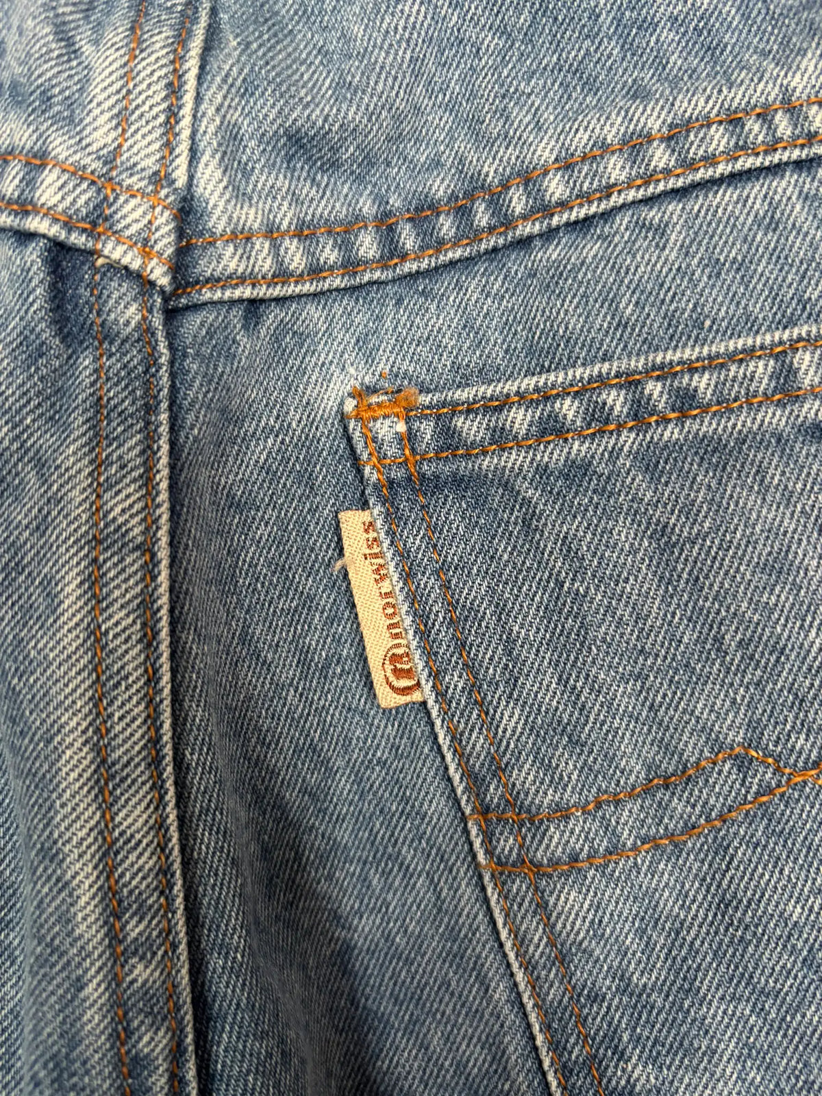 Jean bleu taille haute coupe droite – T.36 – Vintage années 90