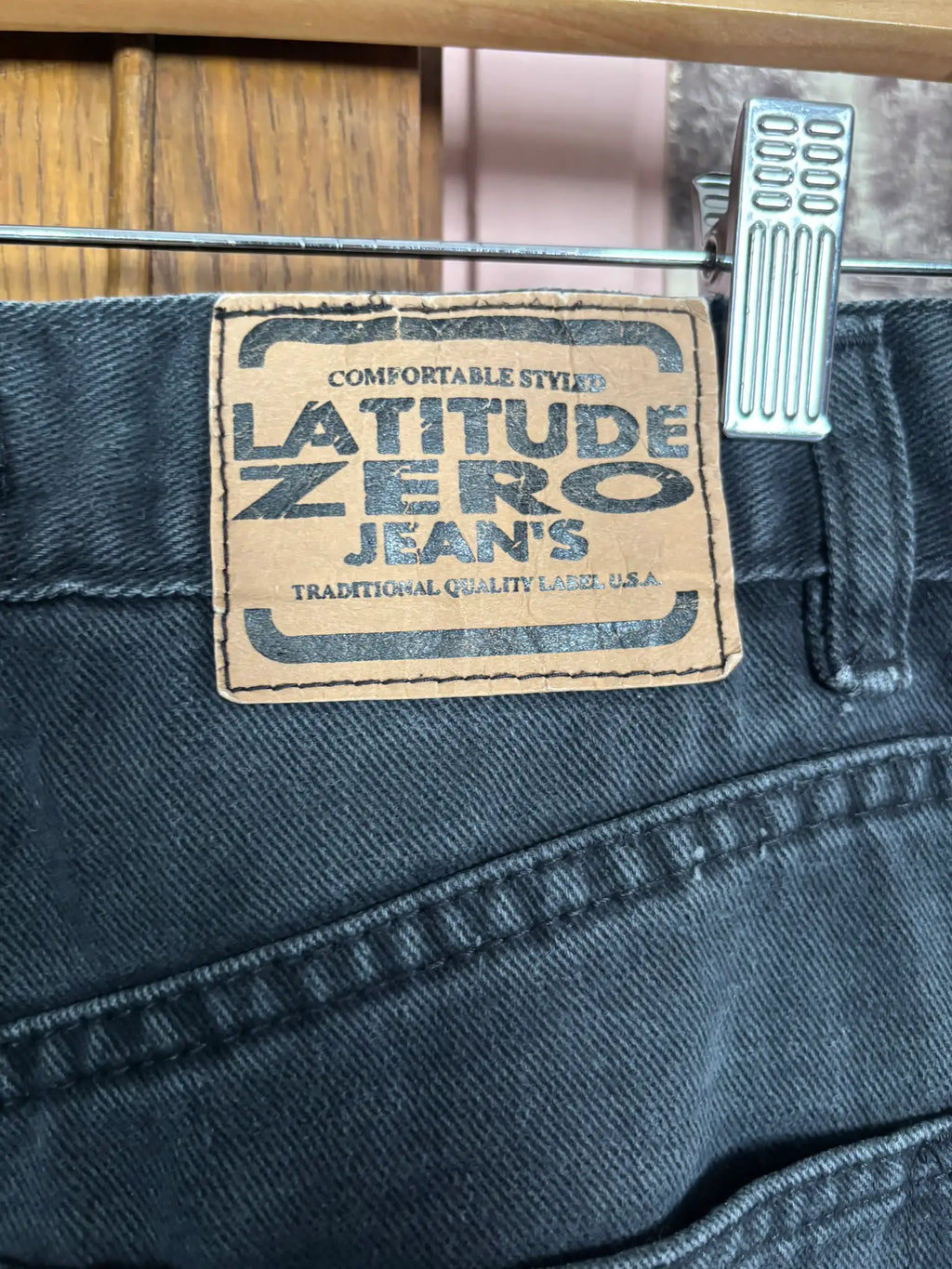Jean noir taille haute coupe droite – T.36 – Vintage années 90/2000