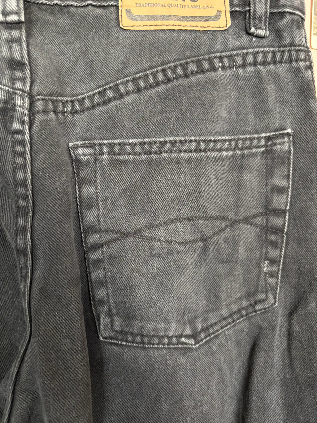 Jean noir taille haute coupe droite – T.36 – Vintage années 90/2000