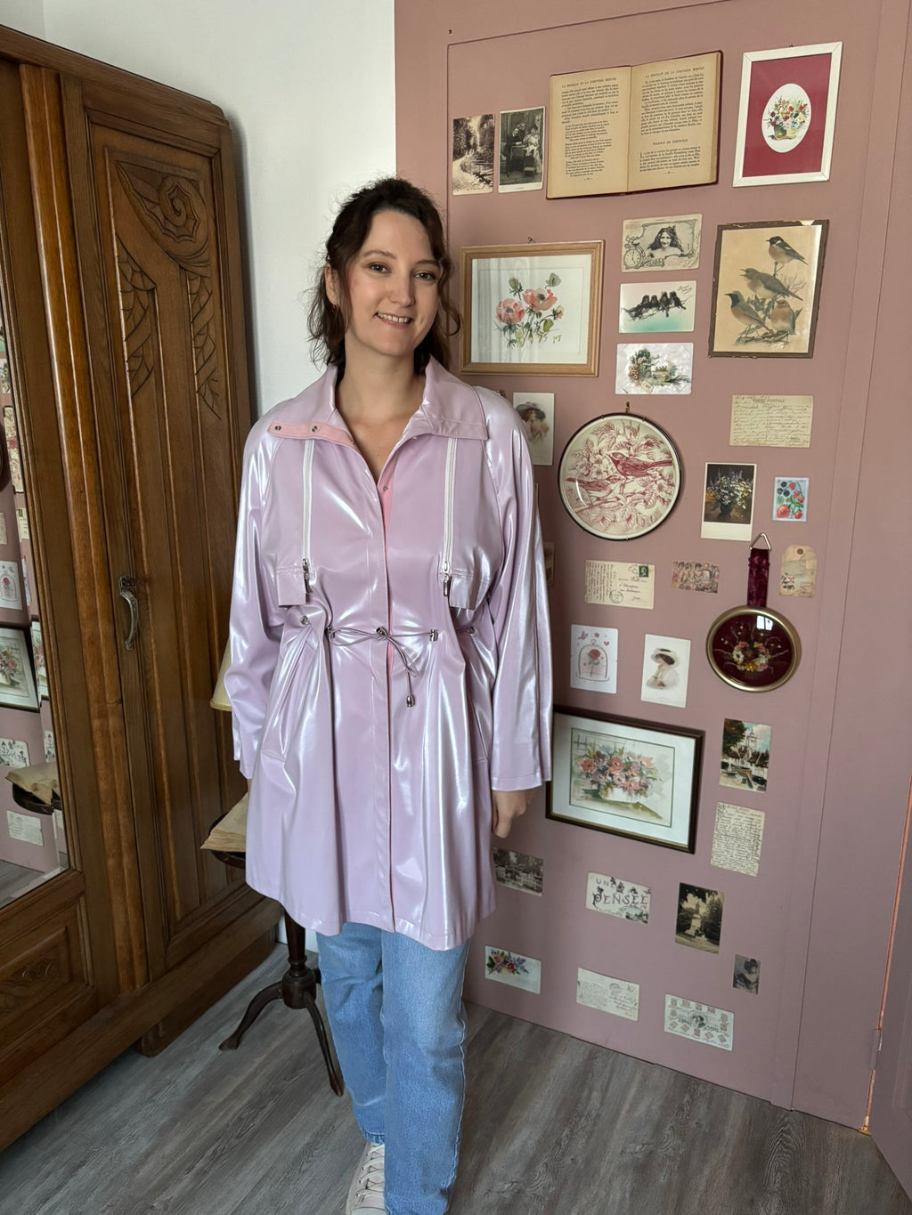 Shiny lilac long rain jacket – Size 38/40 – 1990s