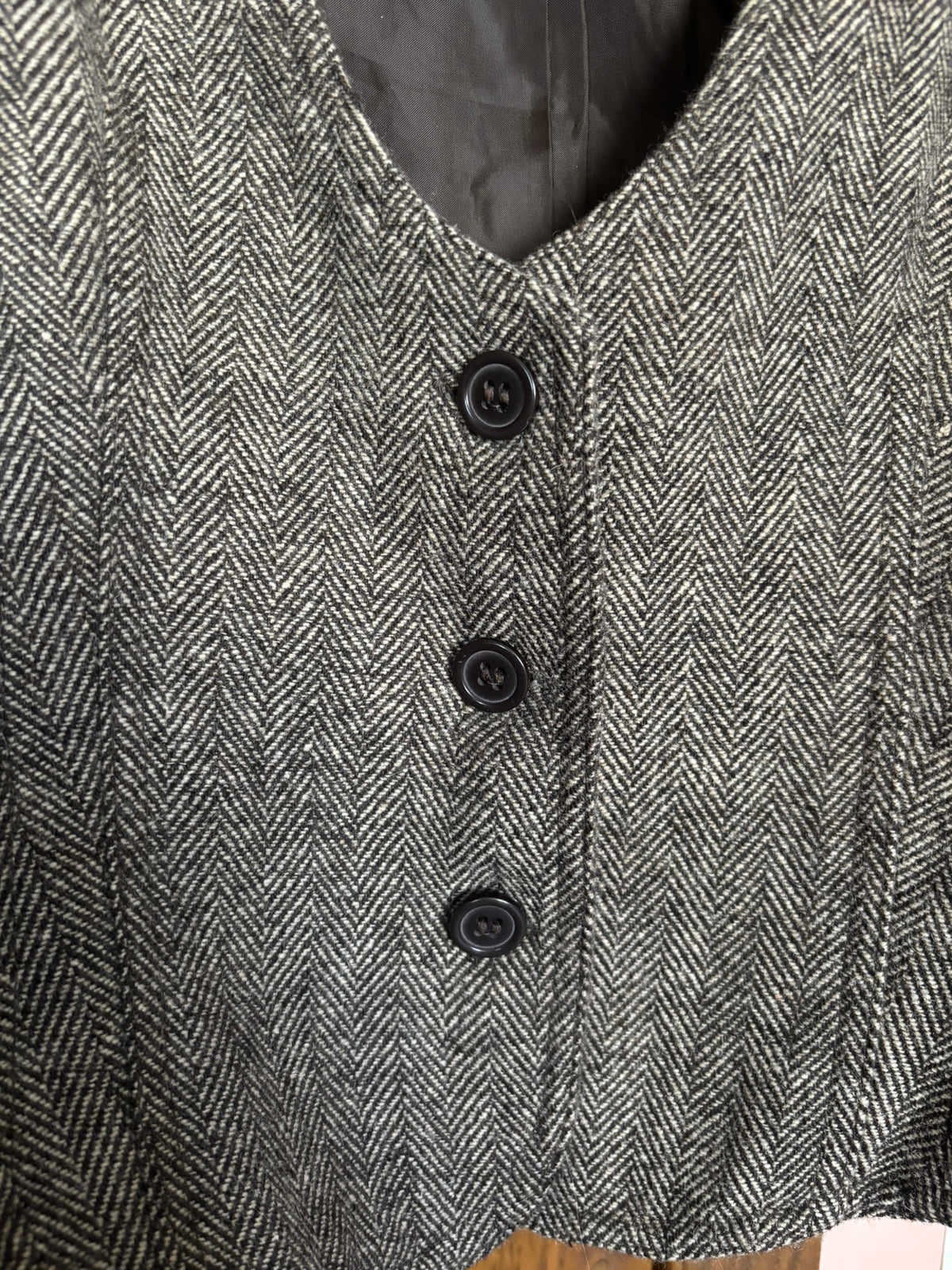 Gilet sans manches à chevrons marron – T.34/36 – Années 2000