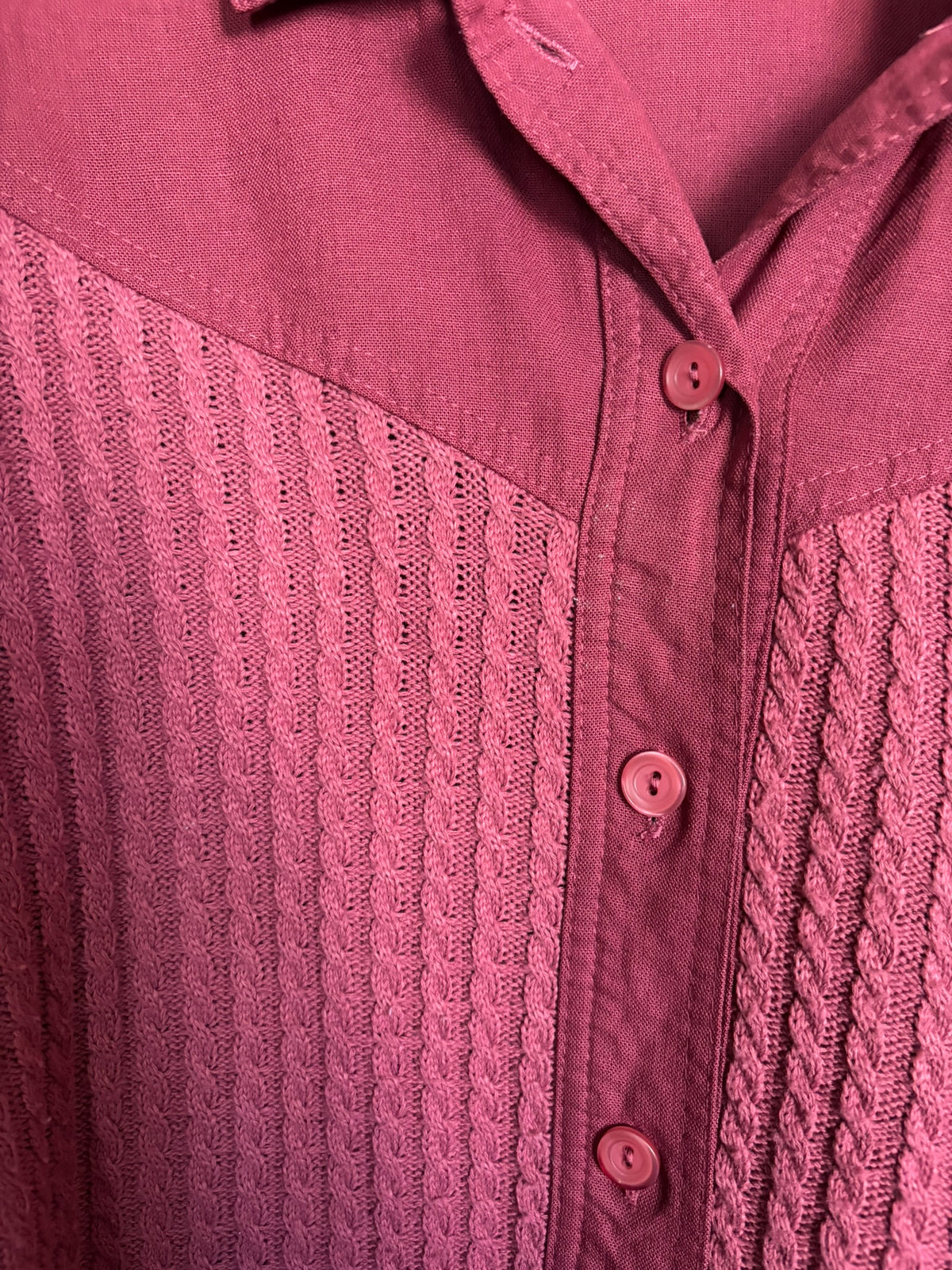 Plum linen & cable knit shirt – Size 14/16 – 1990s