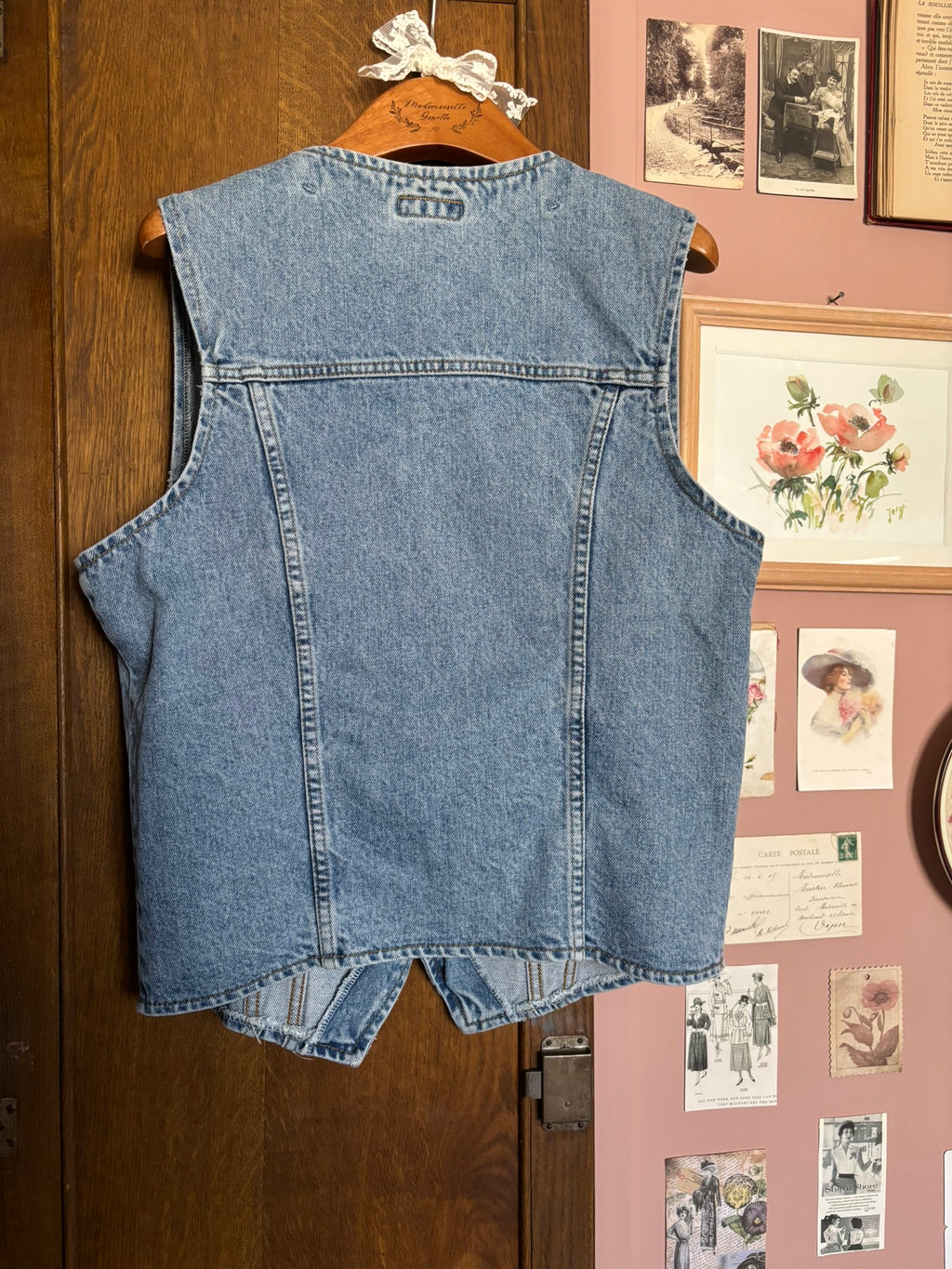 Levi’s men’s denim vest – Size M / Women’s 40-42 – 80s/90s