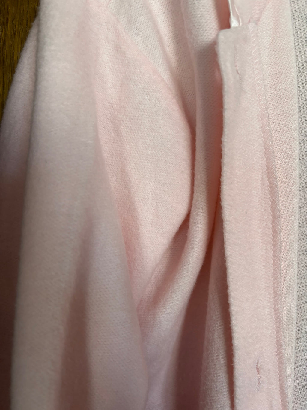 Robe de chambre longue rose poudré – T.38 à 46 – Années 80