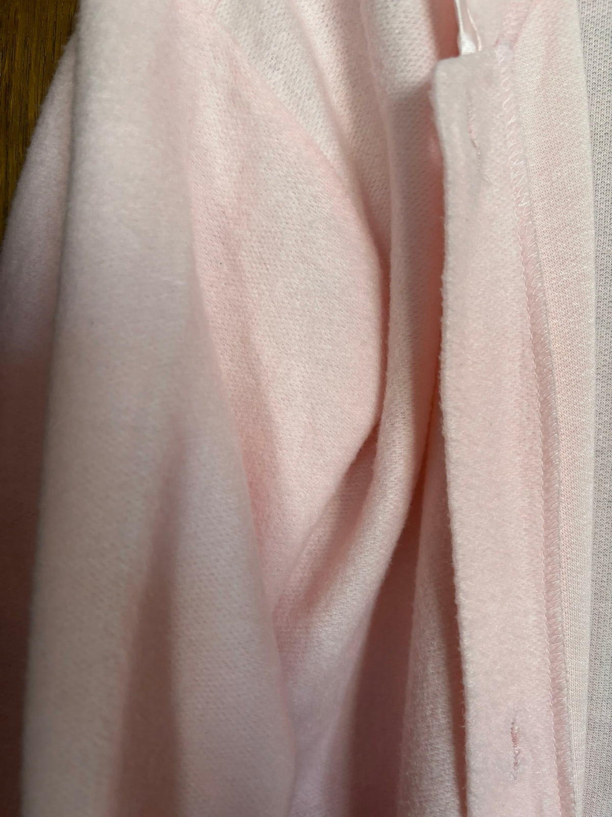 Robe de chambre longue rose poudré – T.38 à 46 – Années 80