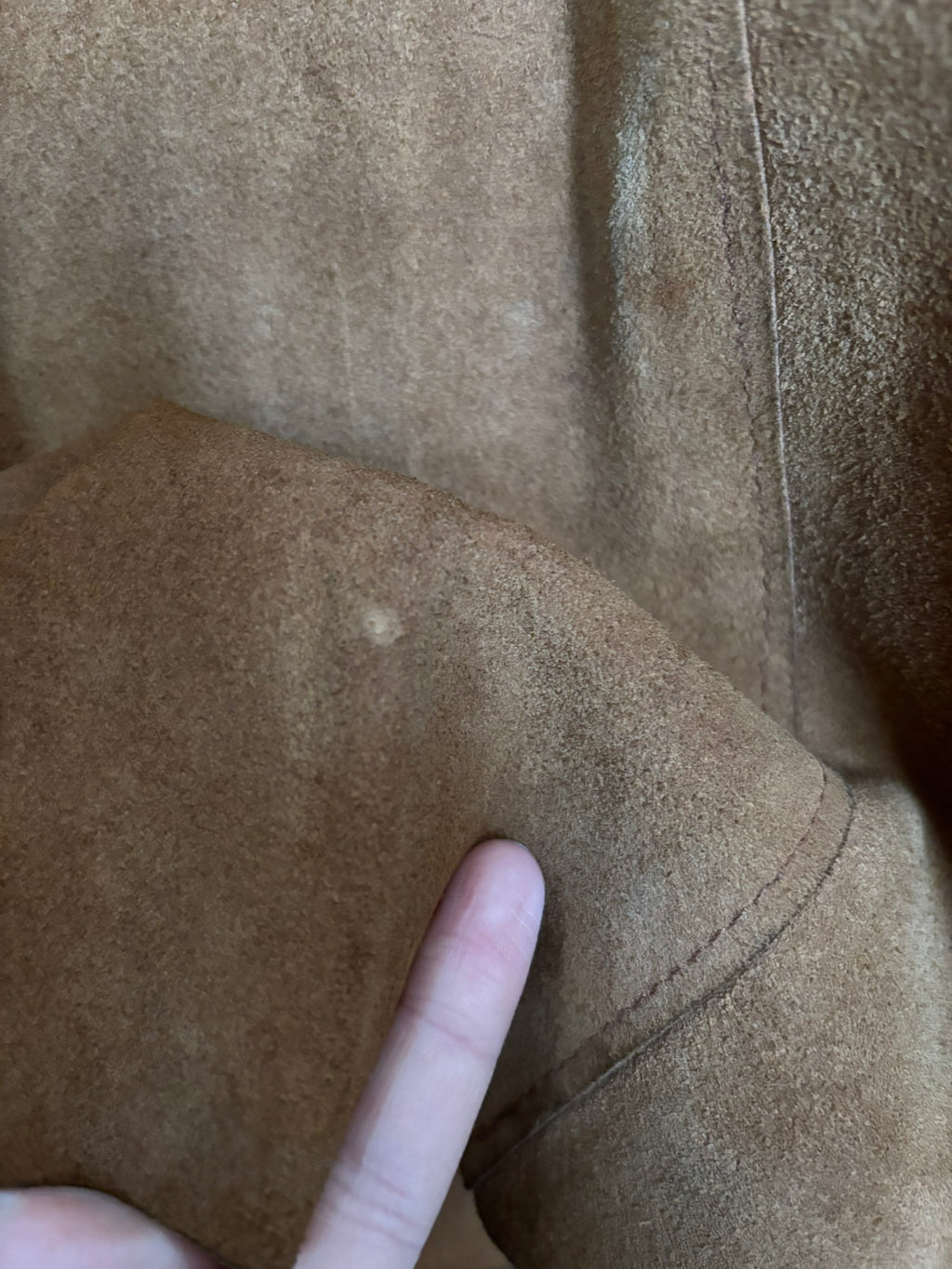 Jupe midi en daim camel – T.38 – Années 70/80