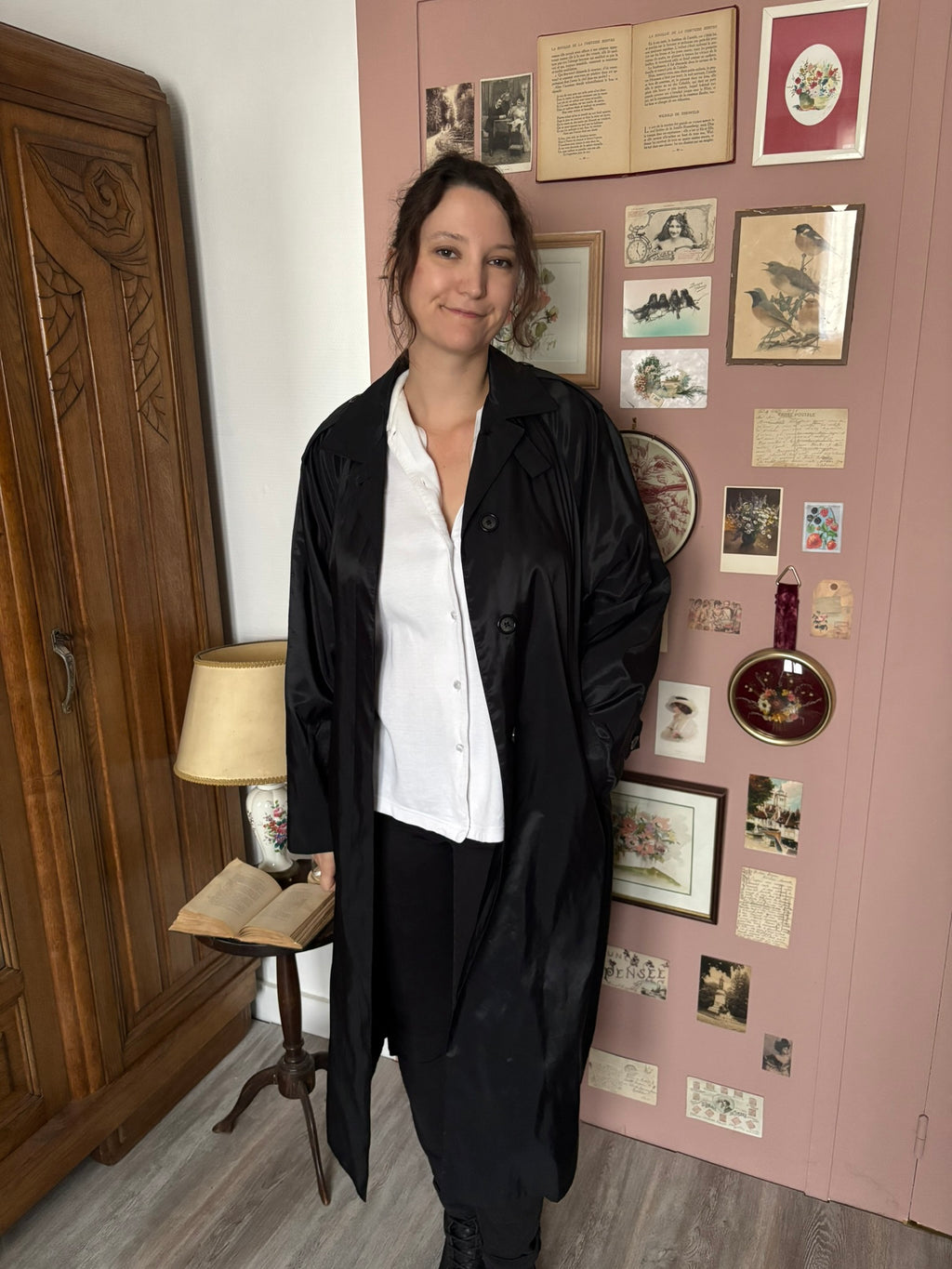 Long black belted raincoat – Size 38 to 42 – 80s/90s