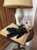 Elegant vintage black gloves – Size 6½/7 – 1960s/80s