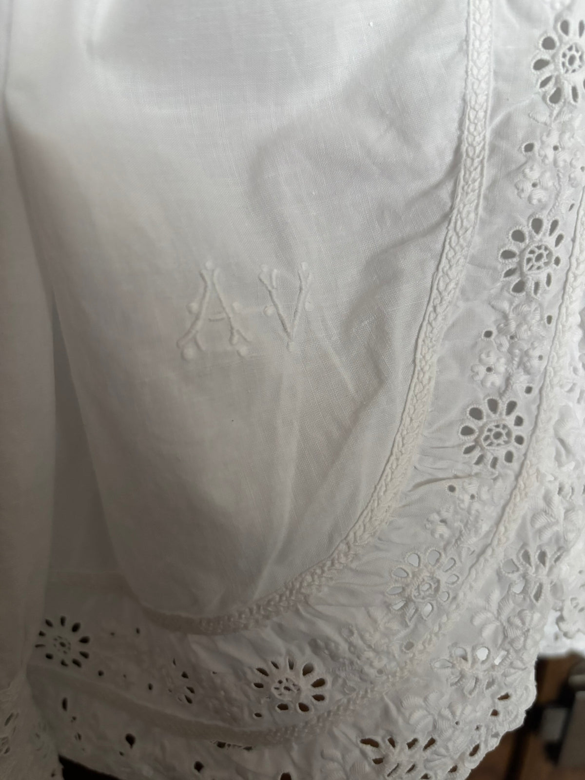 Antique white embroidered monogrammed shirt – size 36/38 – Early 20th century