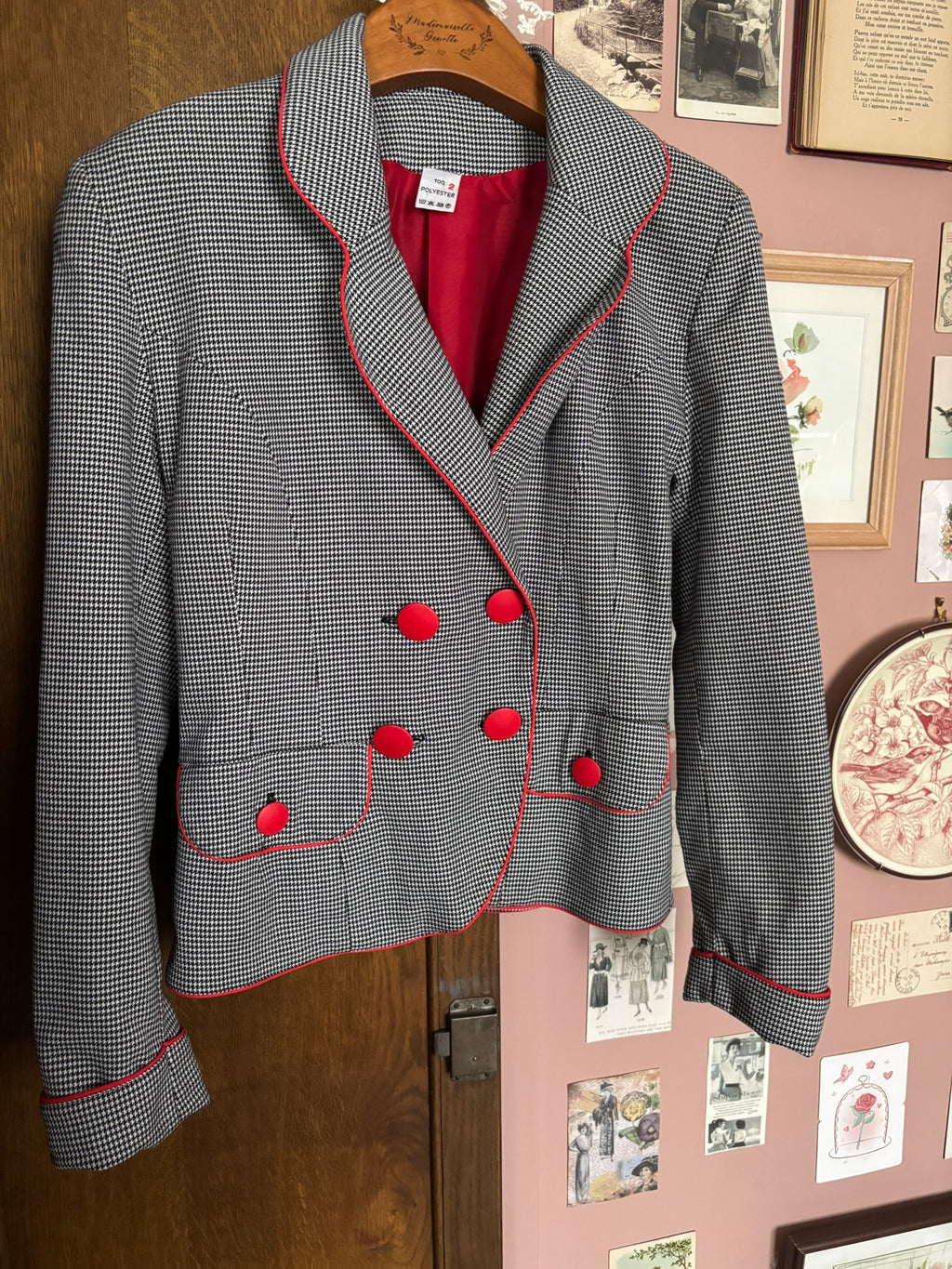 Black and white houndstooth fitted jacket with red buttons – Size 34/36 – 80s/90s