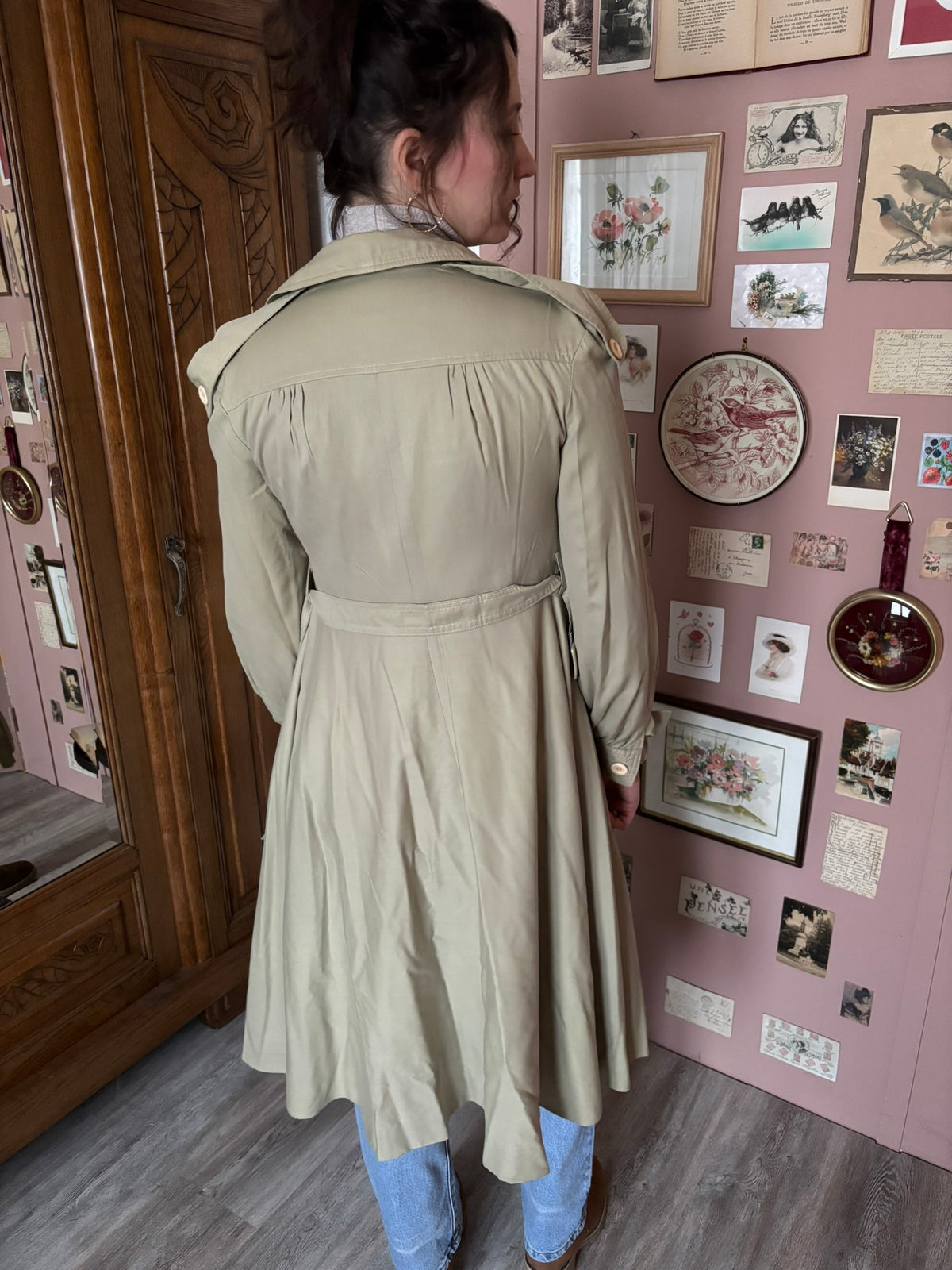 Trench vintage kaki clair à taille ceinturée – O’Trio Créations Paris –T.34/36- Années 80