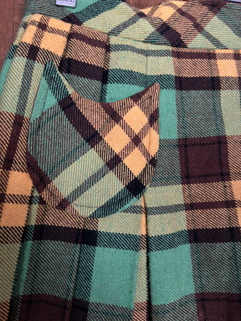 Wool plaid wrap skirt – Size 36 – 1960s/70s