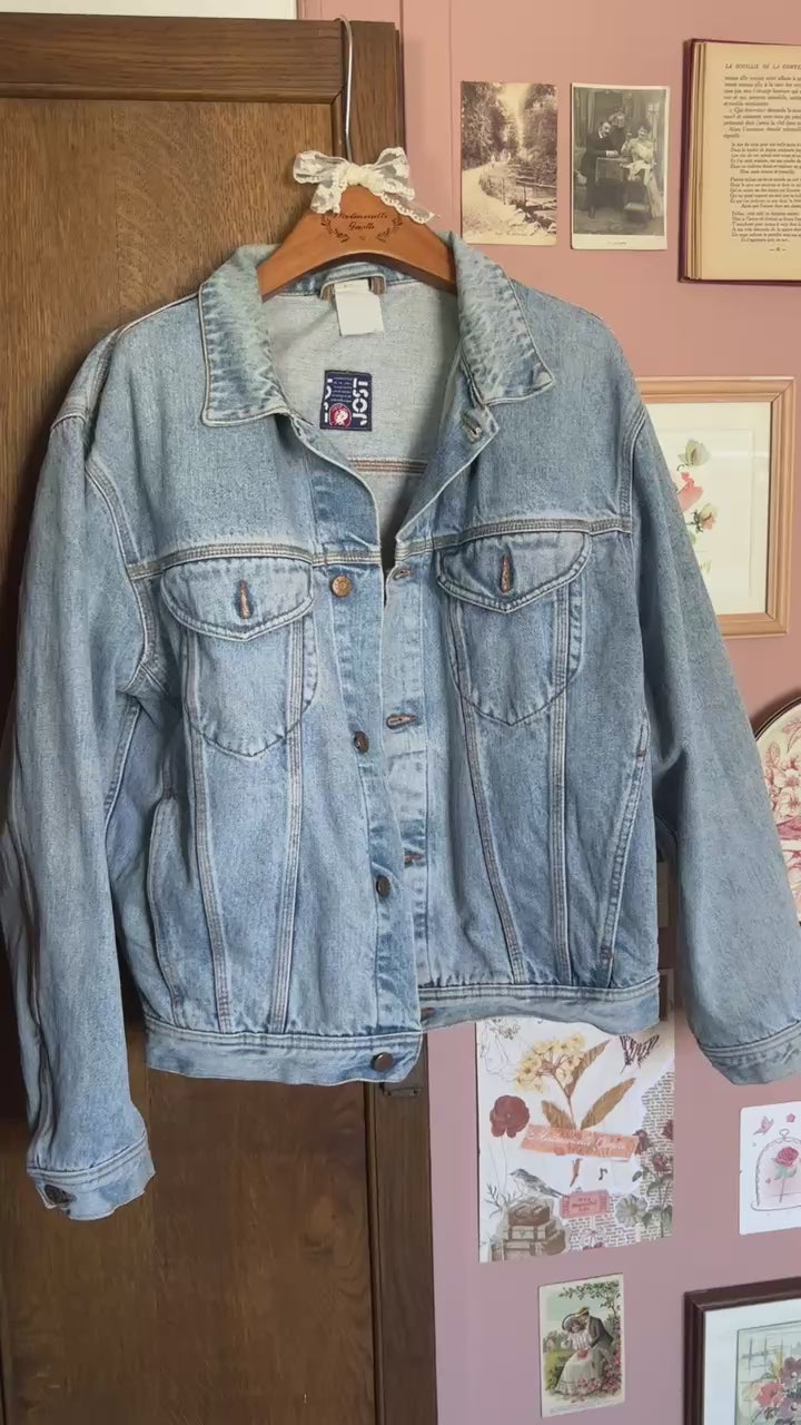 Veste en jean du 38 au 44 selon l'effet recherché- Jost – Vintage années 90